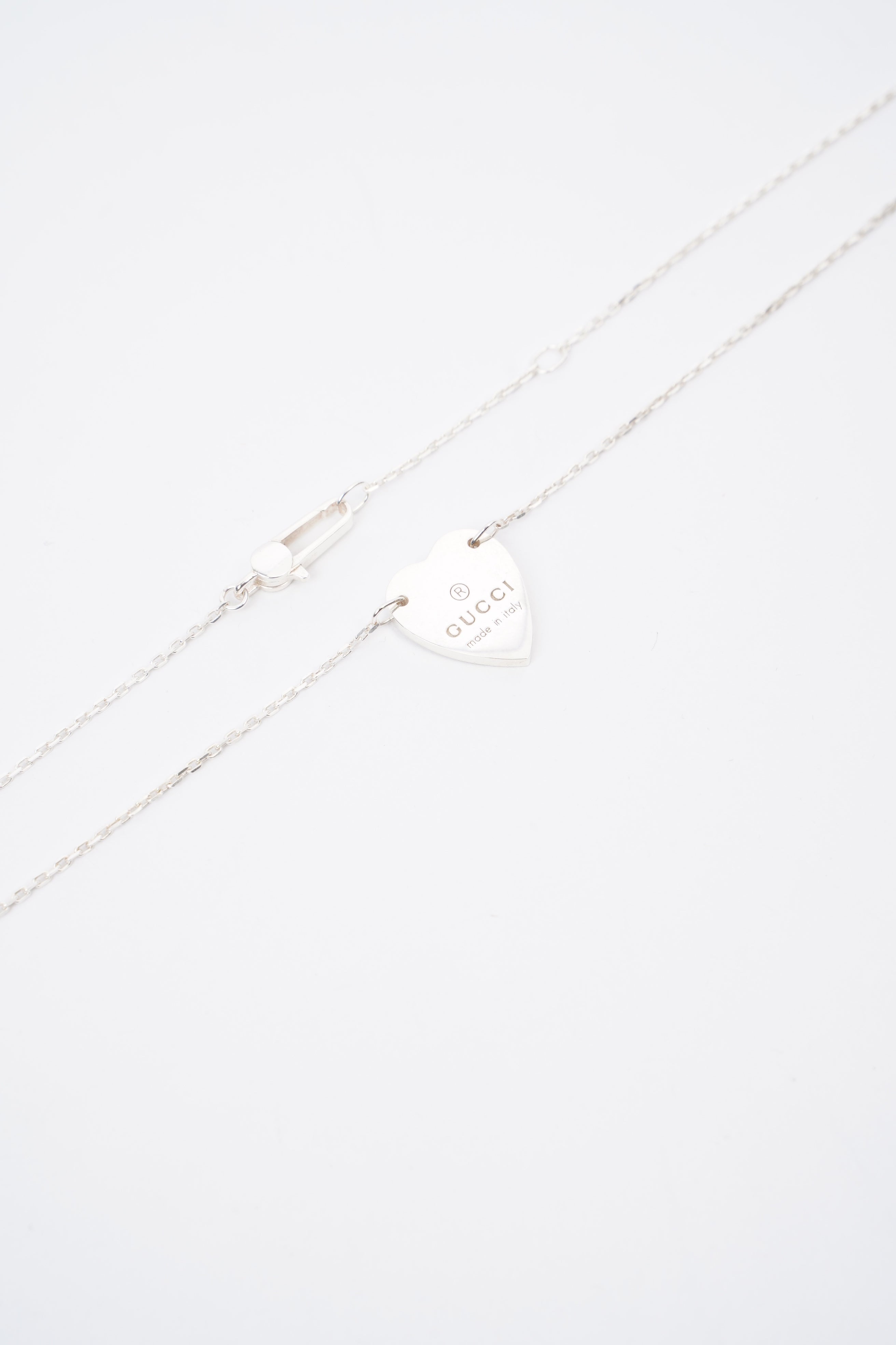 Gucci Trademark Necklace With Heart Pendant Silver Silver Sterling