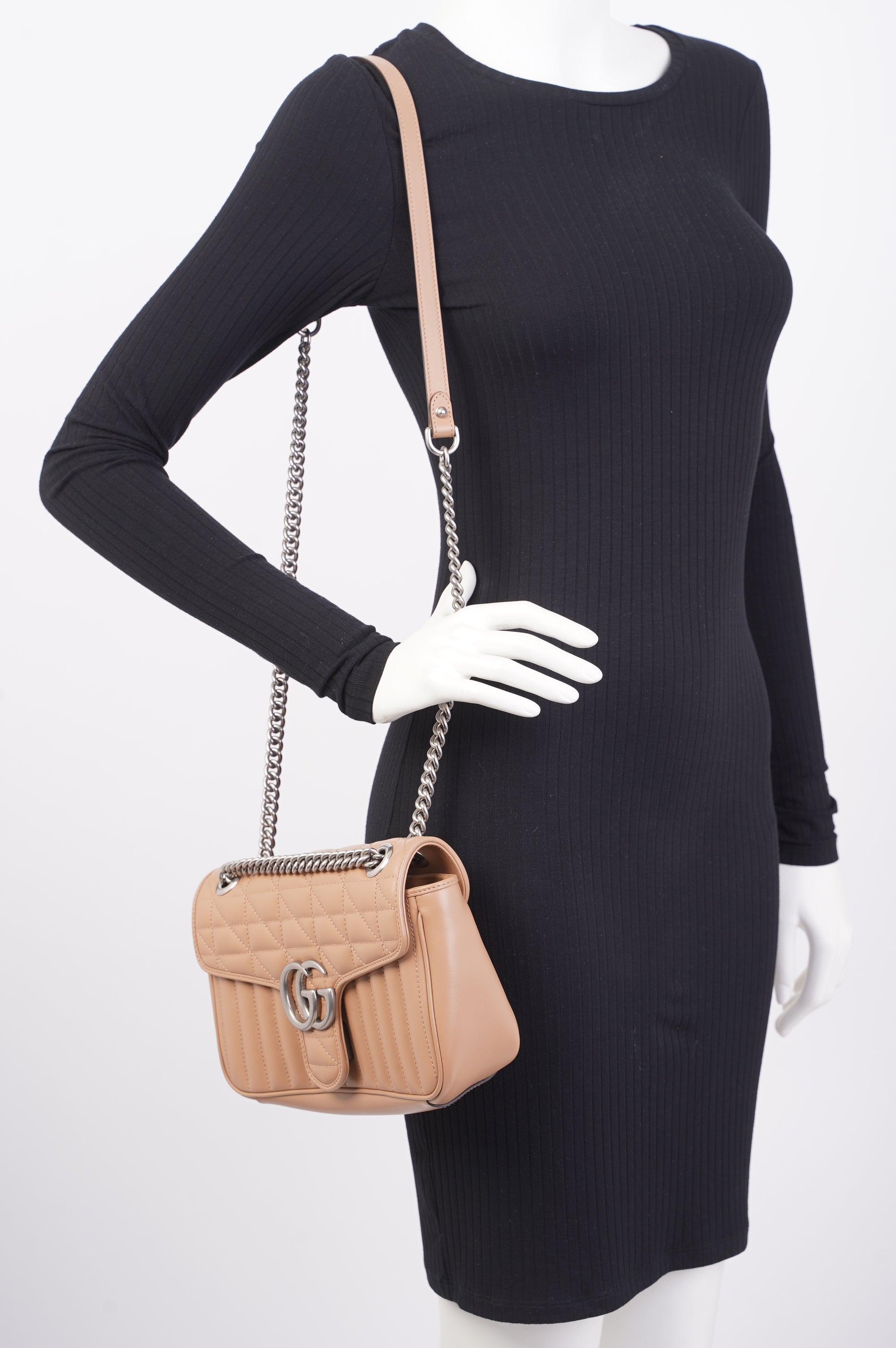 Gucci Marmont Flap Nude Matelasse Leather Small