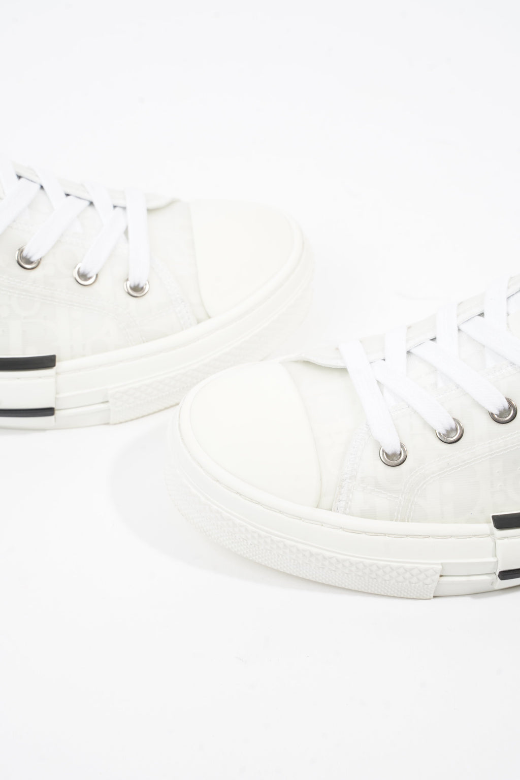 Christian Dior B23 Low Top Sneakers White Canvas EU 42 UK 8