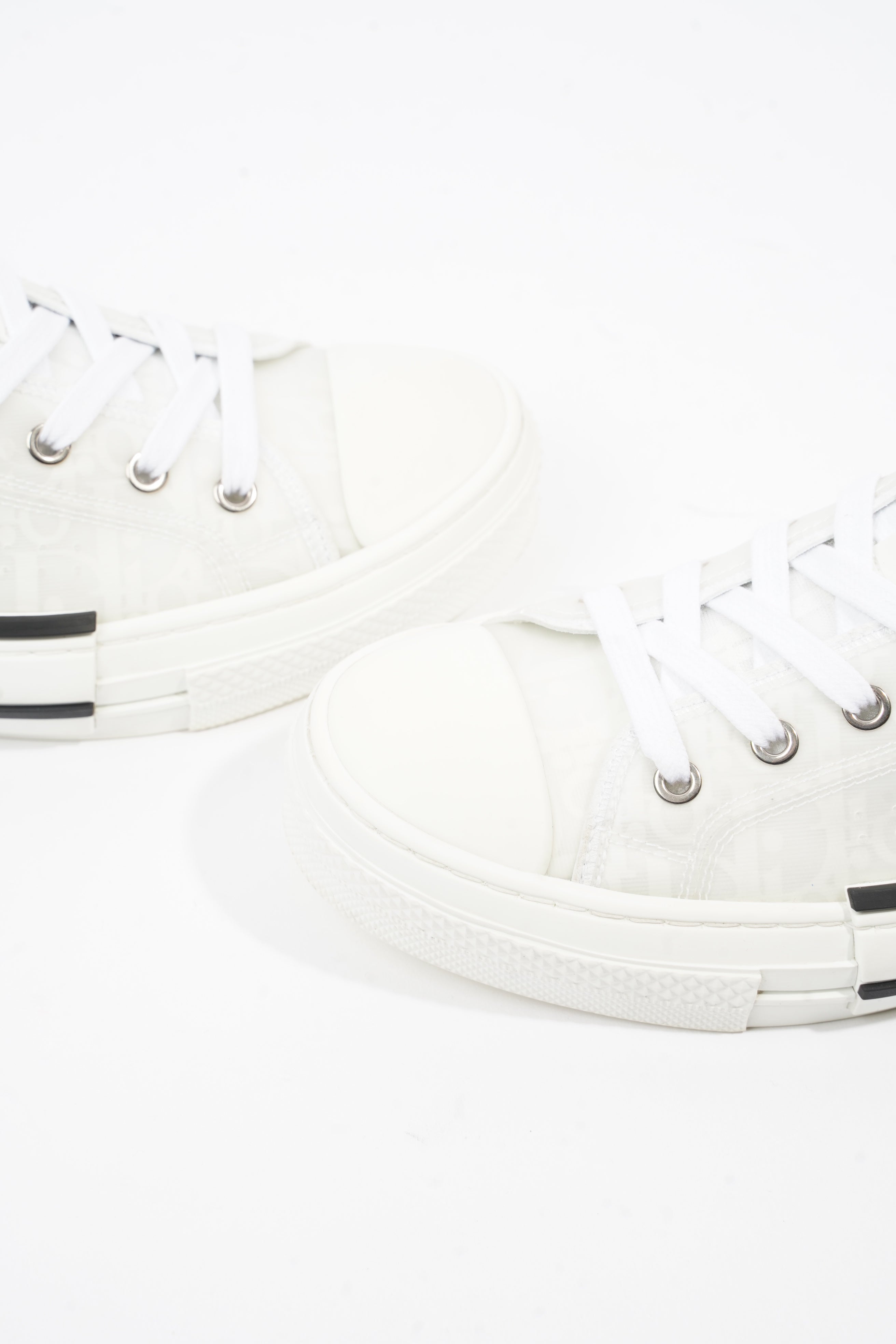 Christian Dior B23 Low Top Sneakers White Canvas EU 42 UK 8