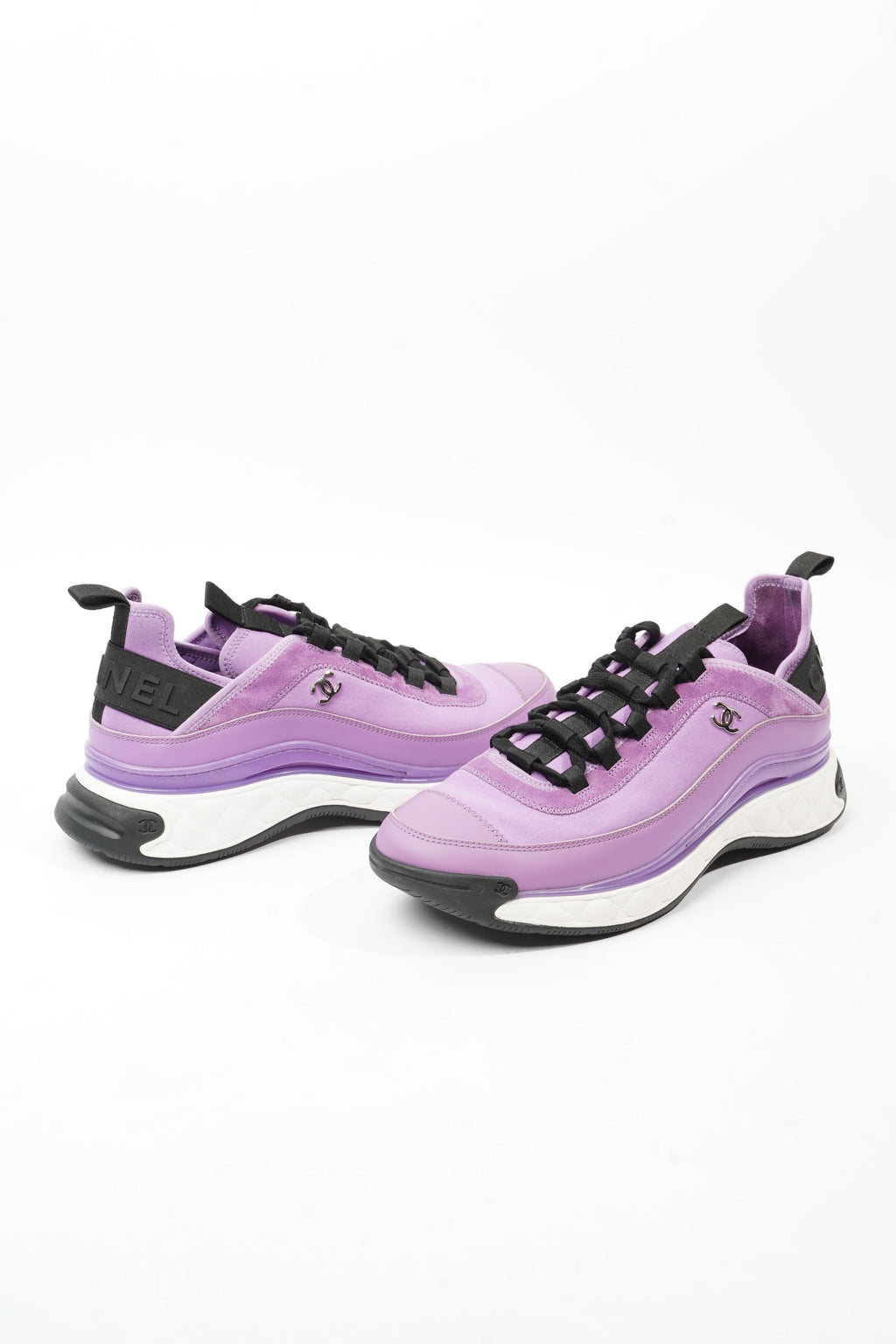 Chanel CC Logo Sneaker Lilac Suede EU 43 UK 9