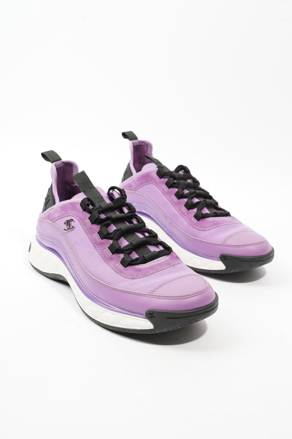 Chanel CC Logo Sneaker Lilac Suede EU 43 UK 9