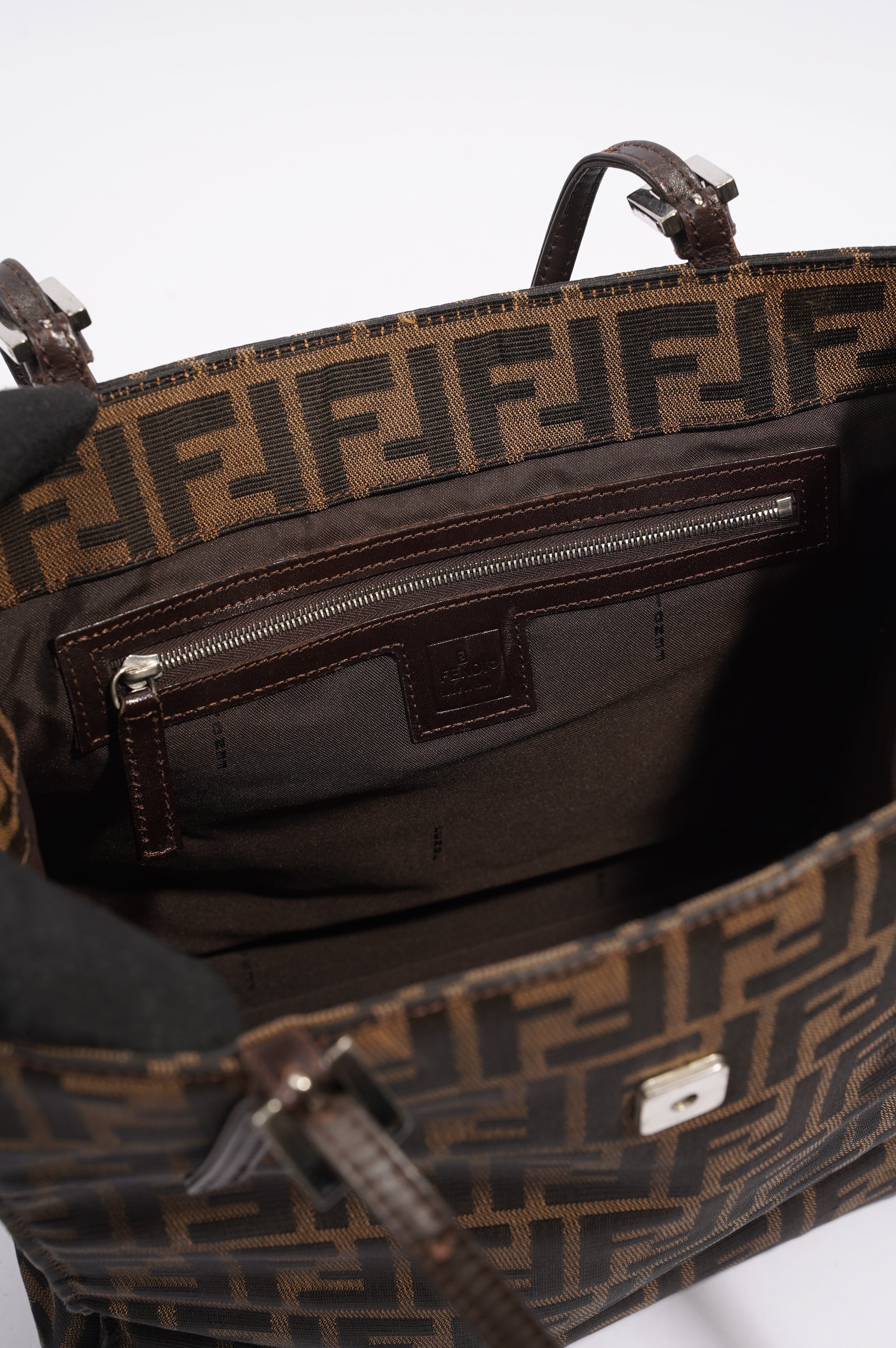 Fendi Print Shoulder Bag Brown Zucca Canvas