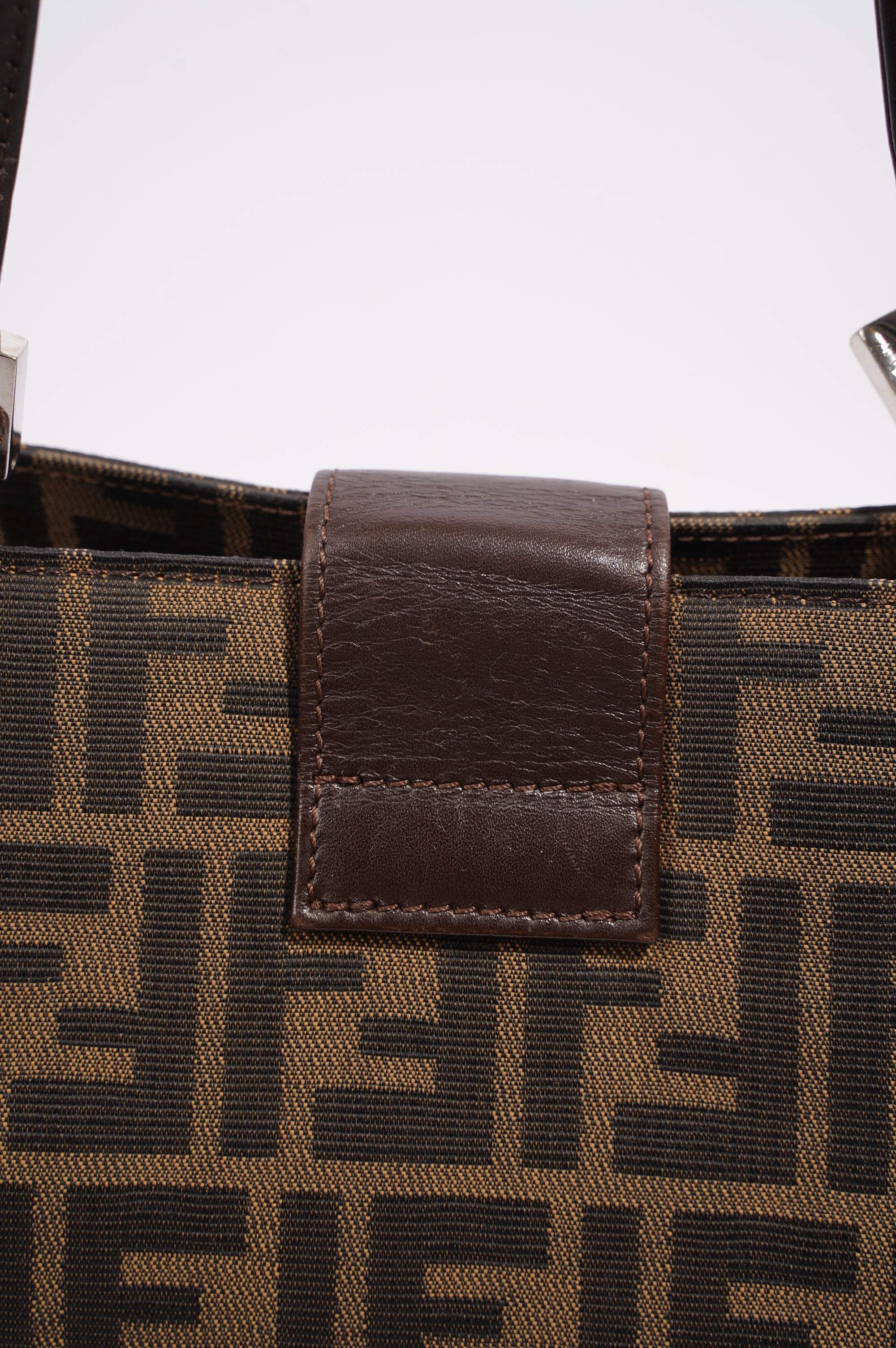 Fendi Print Shoulder Bag Brown Zucca Canvas