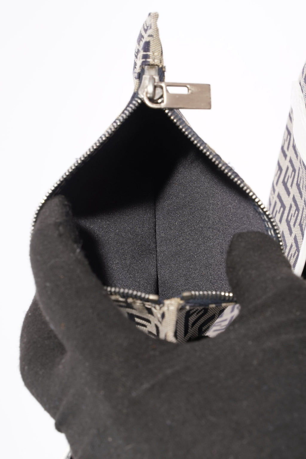 Fendi Zucchino Tote Bag Beige / Black Canvas