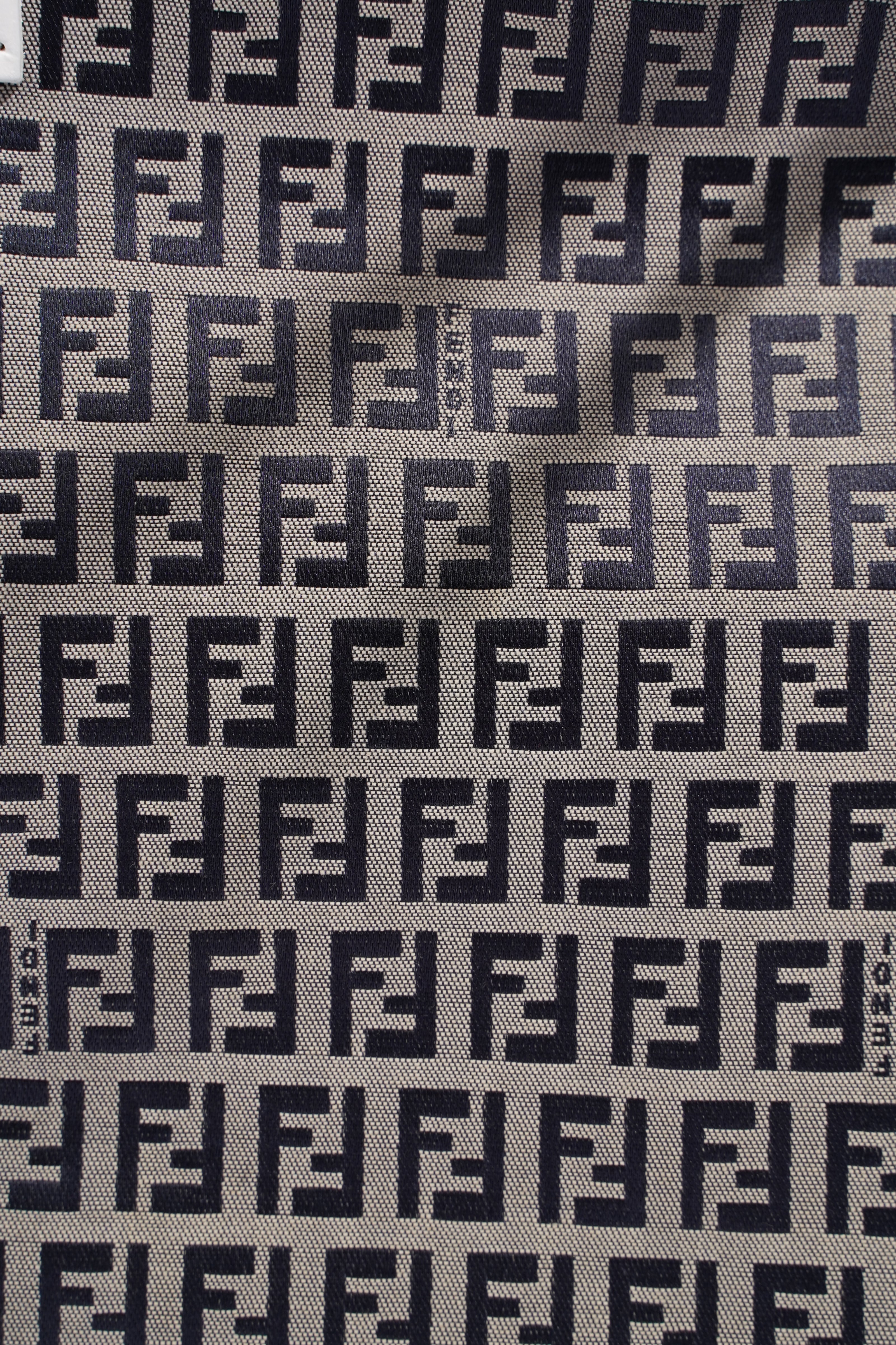 Fendi Zucchino Tote Bag Beige / Black Canvas
