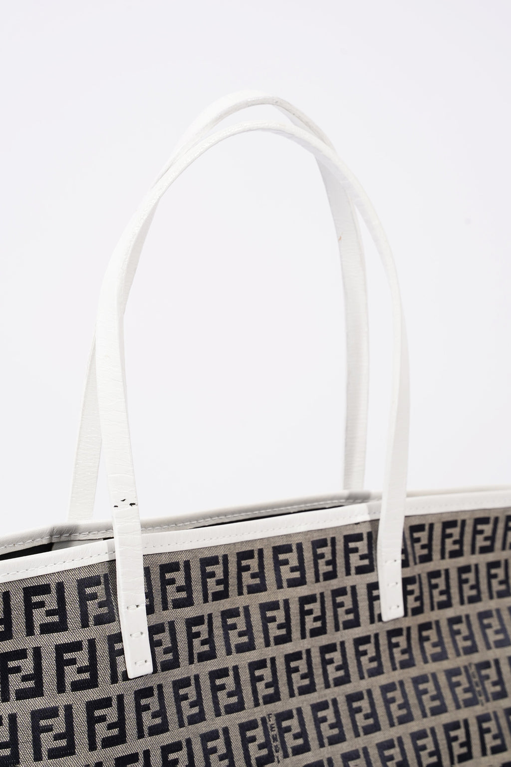 Fendi Zucchino Tote Bag Beige / Black Canvas