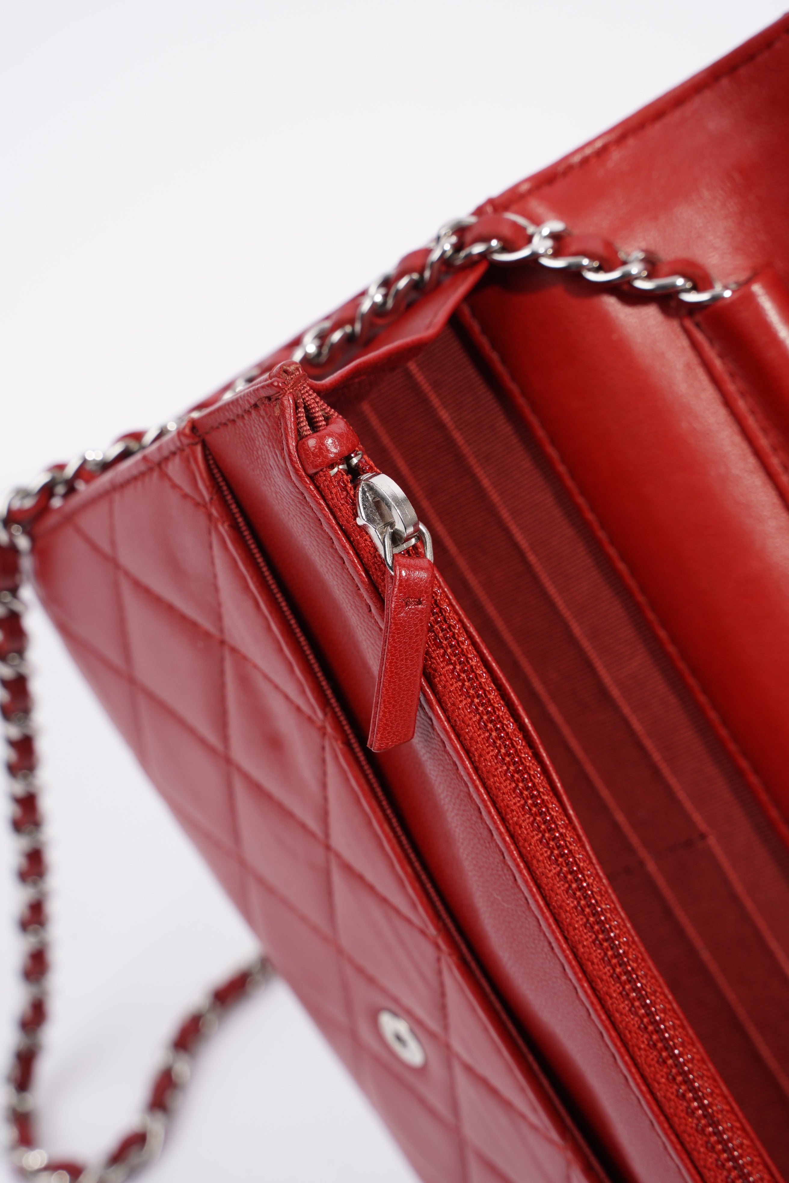 Chanel Wallet On Chain Red
