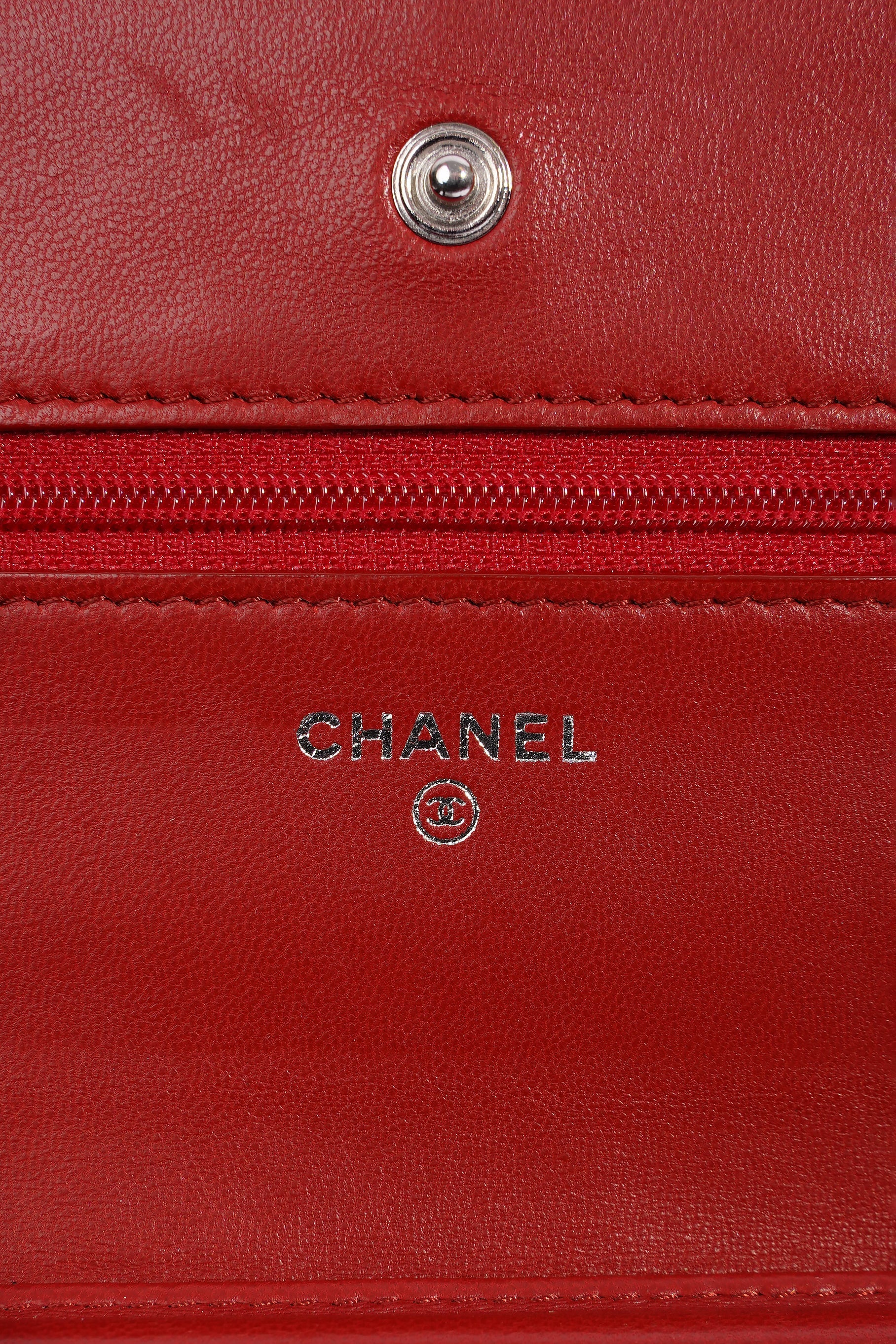 Chanel Wallet On Chain Red