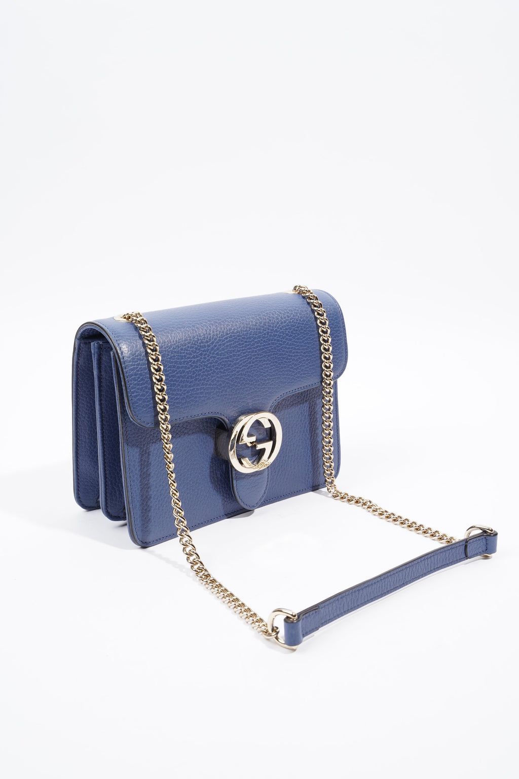 Gucci Interlocking GG Chain Blue Grained Leather