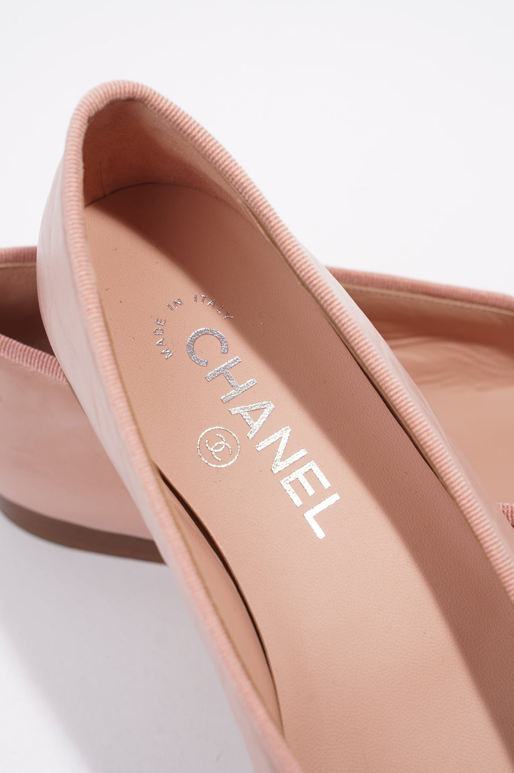 Chanel CC Ballet Flats Pink Leather EU 37 UK 4