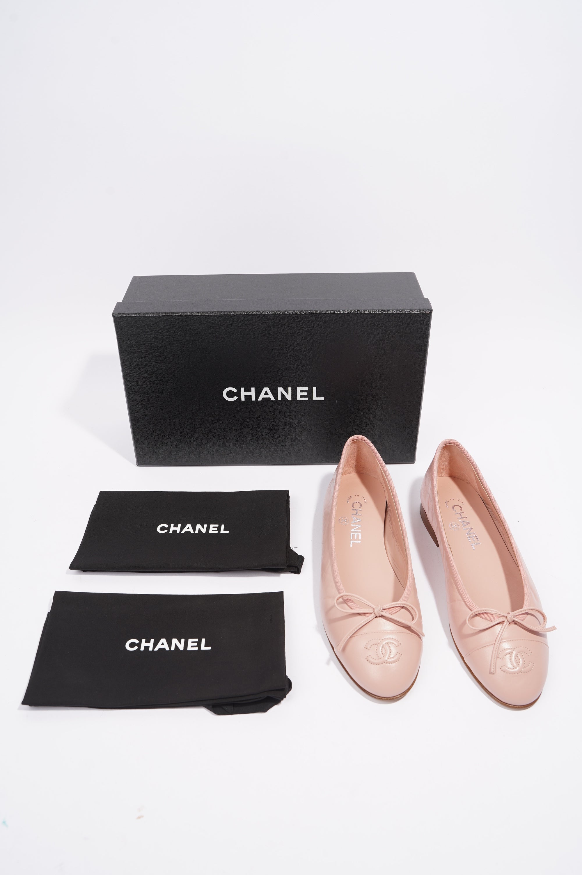 Chanel CC Ballet Flats Pink Leather EU 37 UK 4