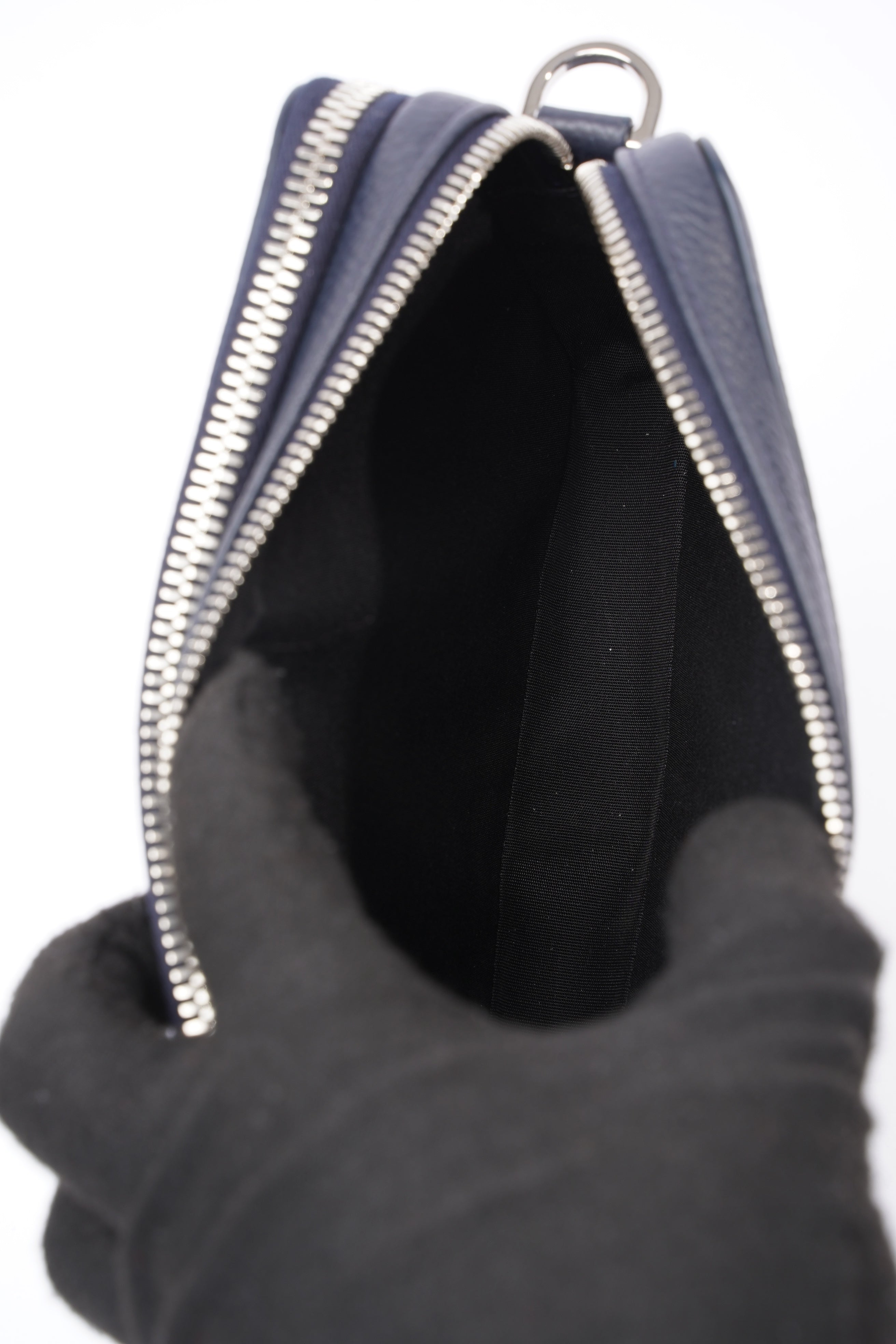 Christian Dior Messenger Pouch Navy Leather