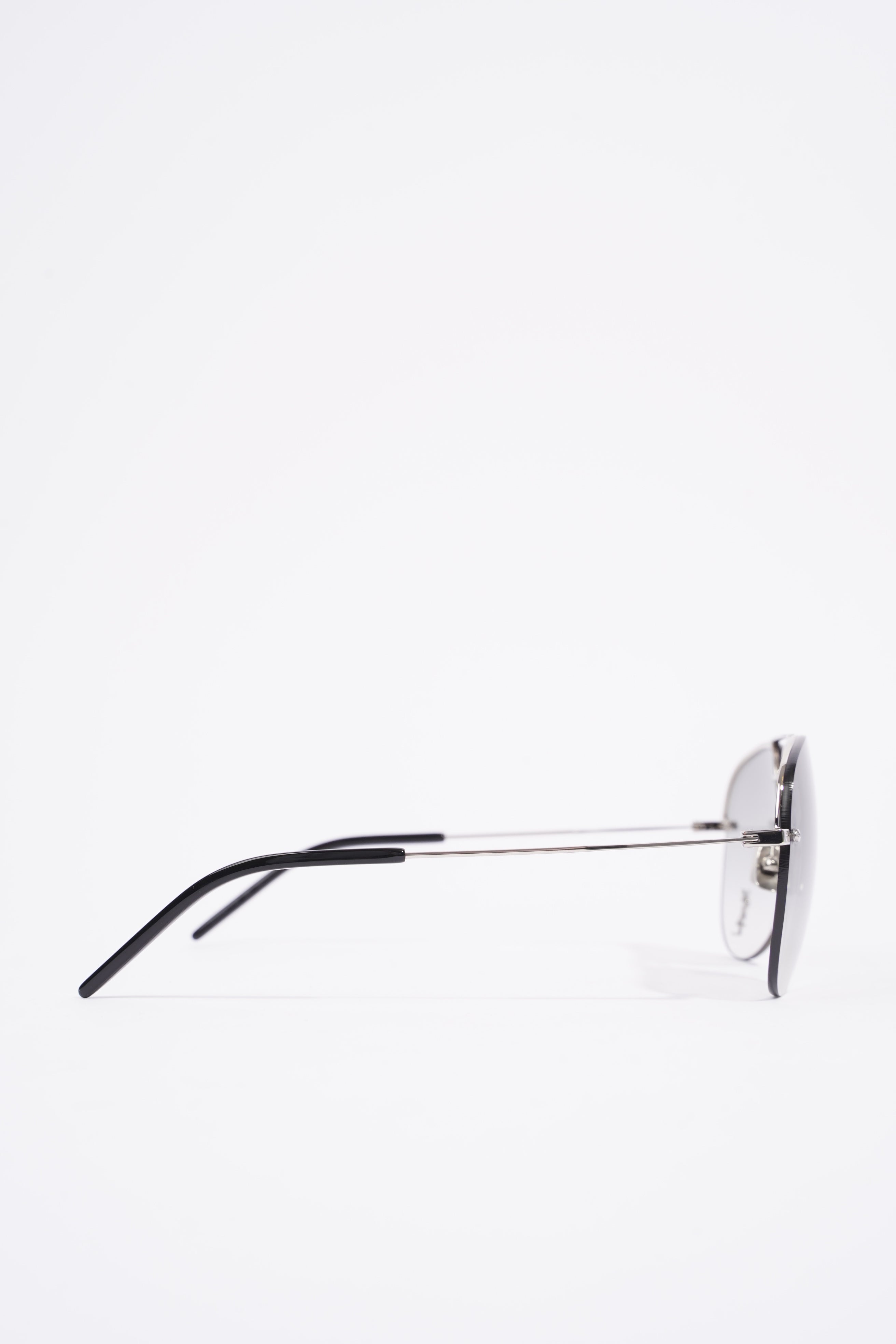 Saint Laurent Classic 11 M Black / Silver Base Metal 59mm 13m