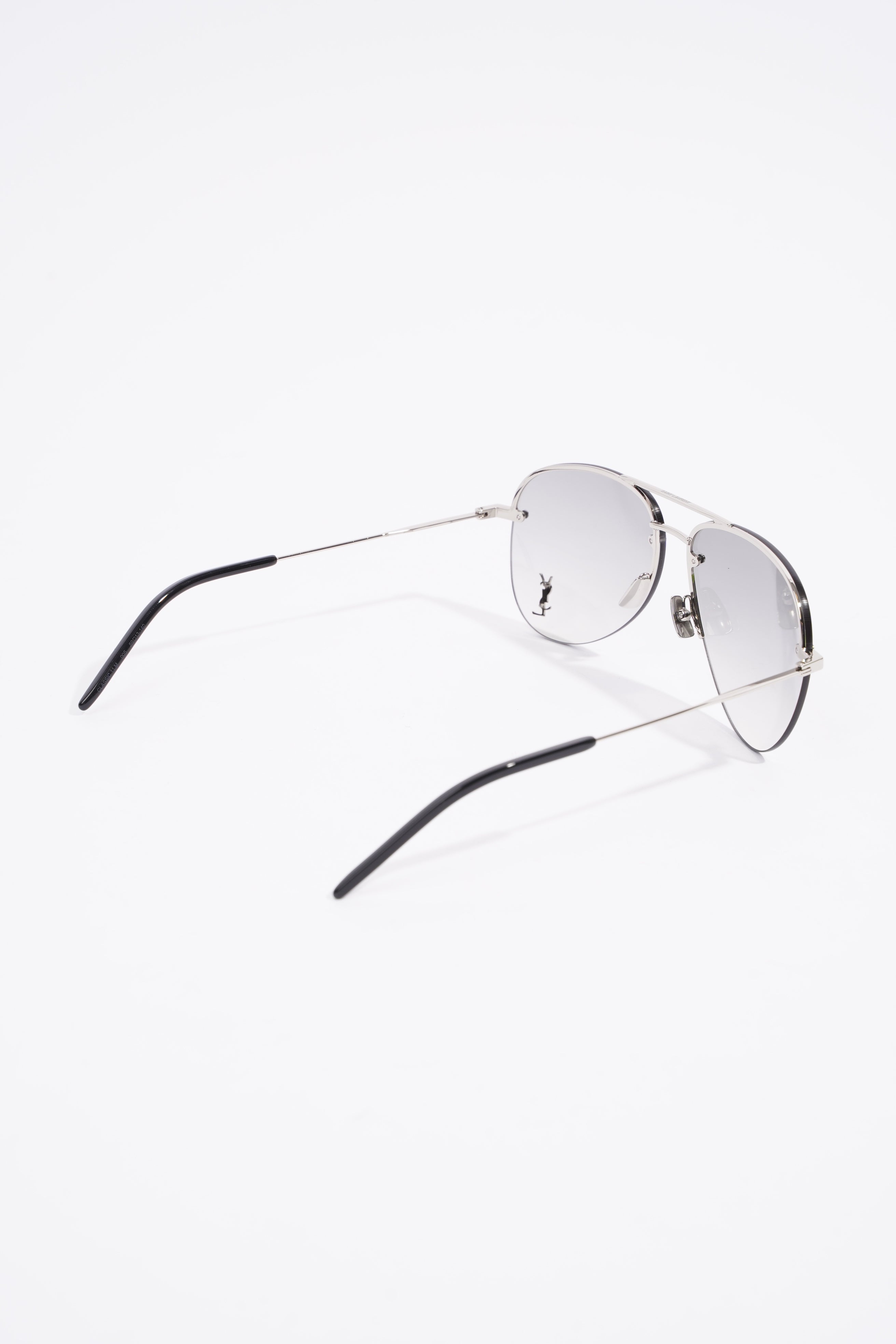 Saint Laurent Classic 11 M Black / Silver Base Metal 59mm 13m