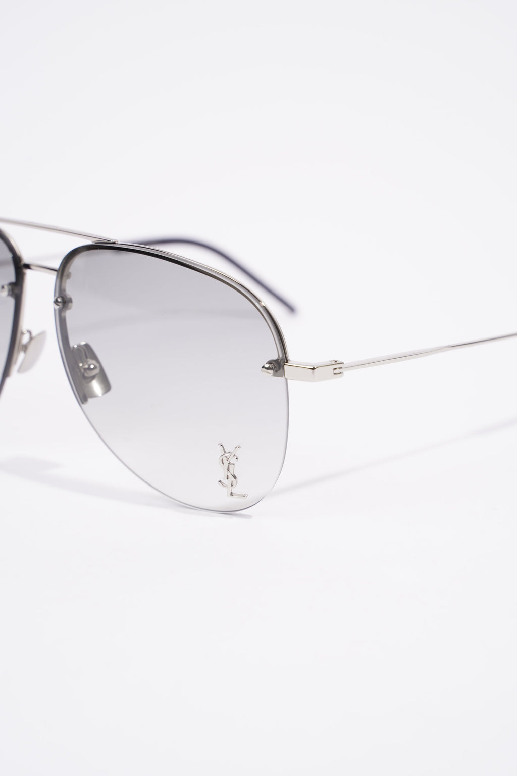 Saint Laurent Classic 11 M Black / Silver Base Metal 59mm 13m