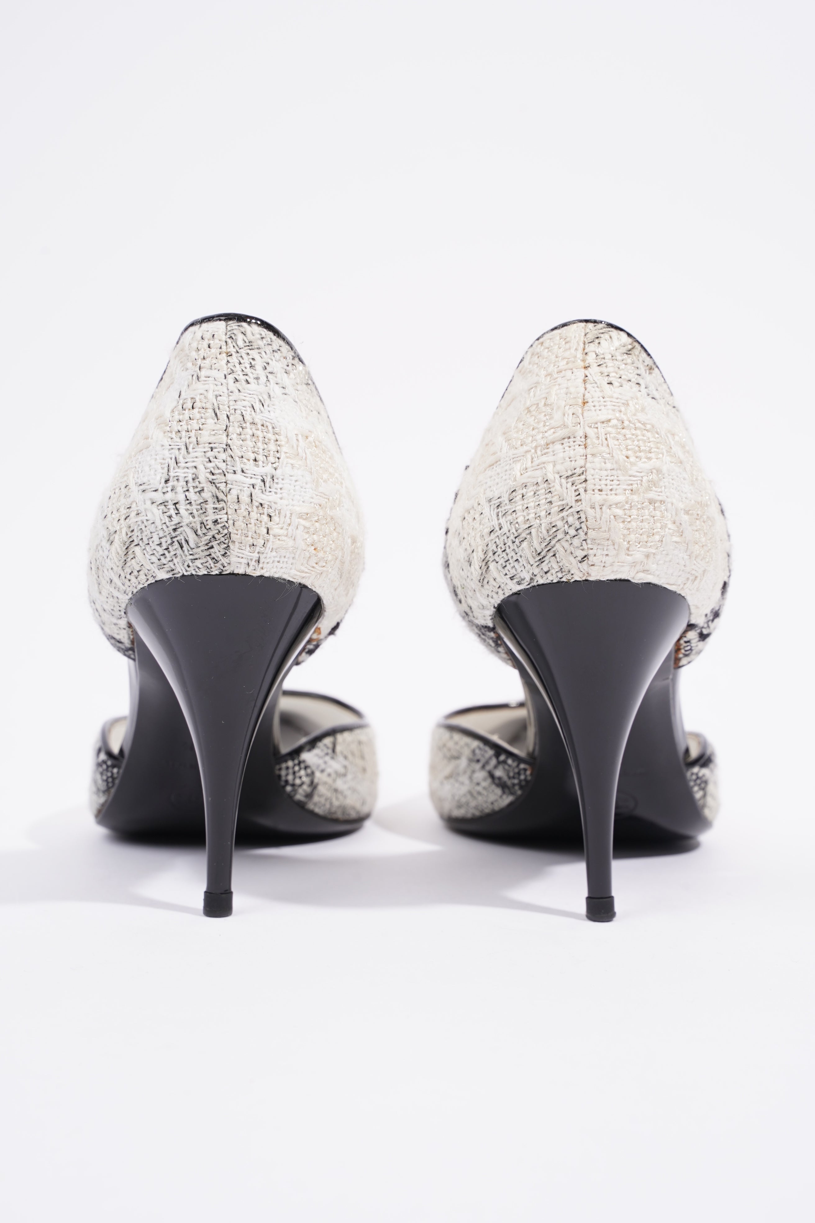 Chanel CC D'Orsay White / Black Tweed EU 38.5 UK 5.5