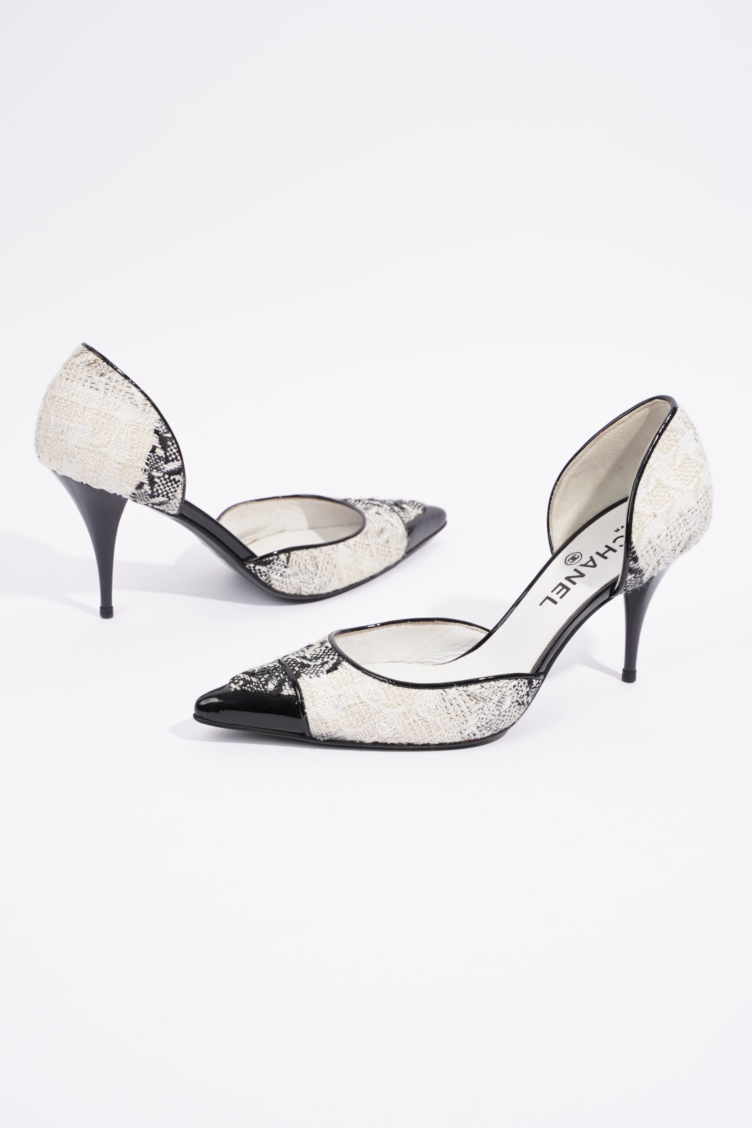 Chanel CC D'Orsay White / Black Tweed EU 38.5 UK 5.5