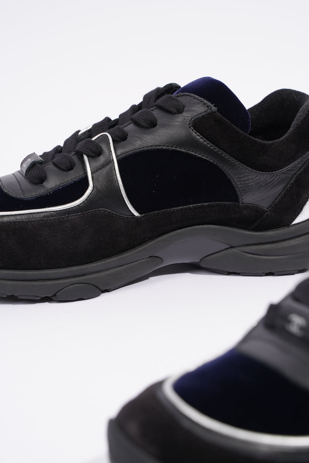 Chanel CC Logo Runner Black / Navy Velvet EU 38.5 UK 5.5