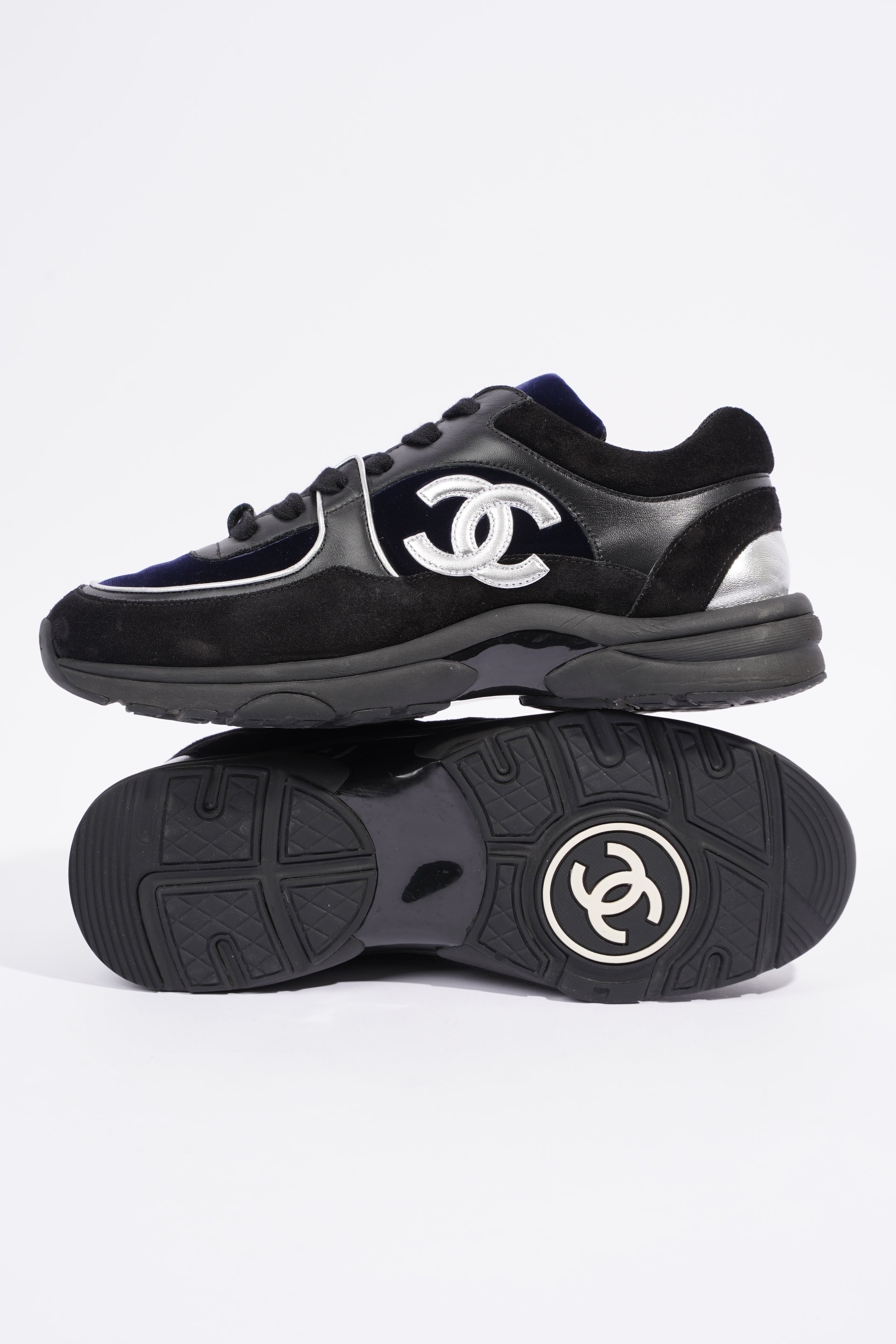 Chanel CC Logo Runner Black / Navy Velvet EU 38.5 UK 5.5
