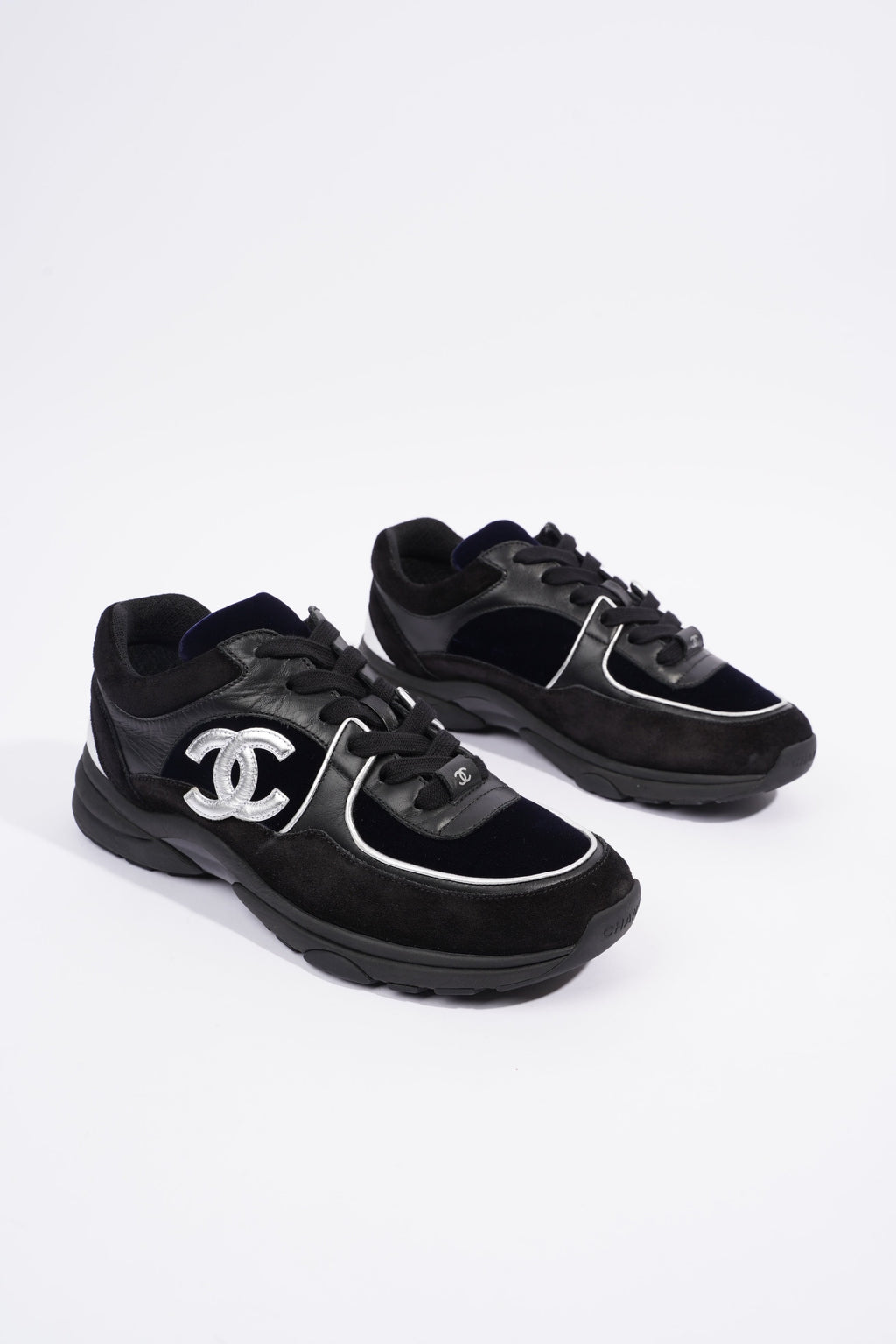 Chanel CC Logo Runner Black / Navy Velvet EU 38.5 UK 5.5