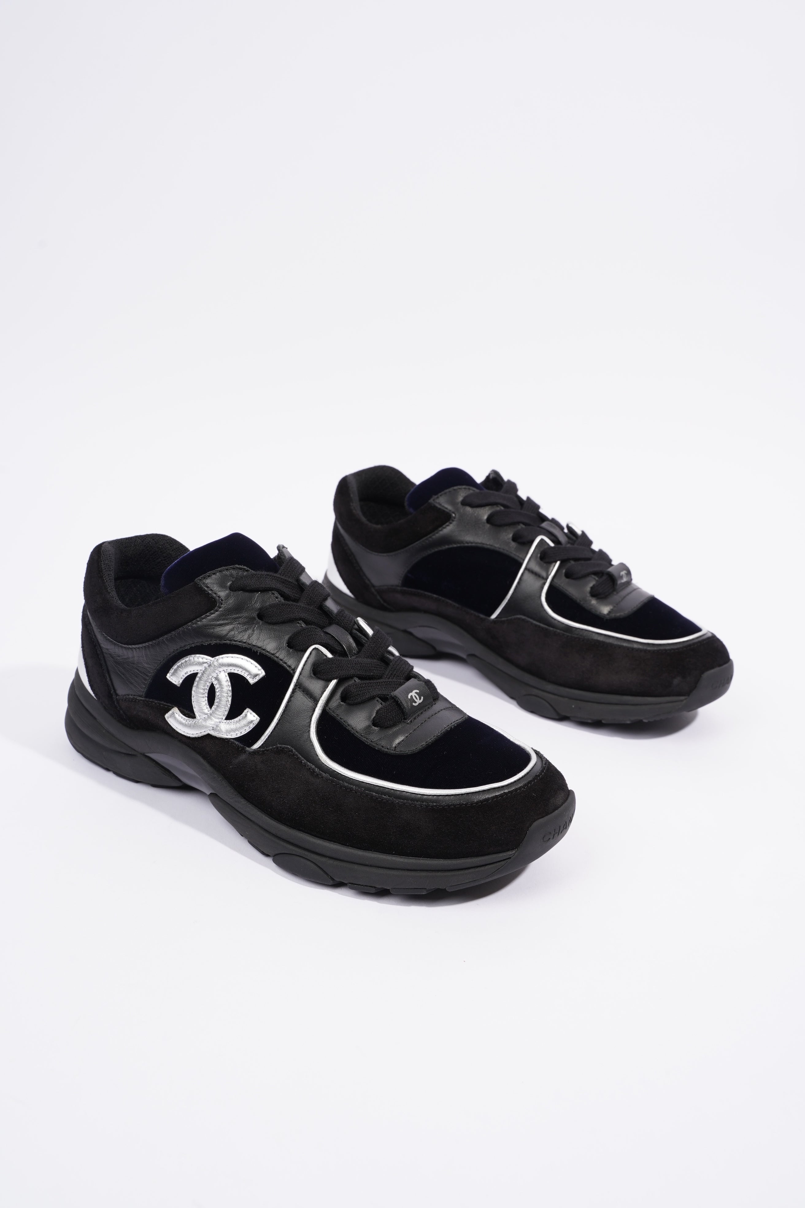 Chanel CC Logo Runner Black / Navy Velvet EU 38.5 UK 5.5