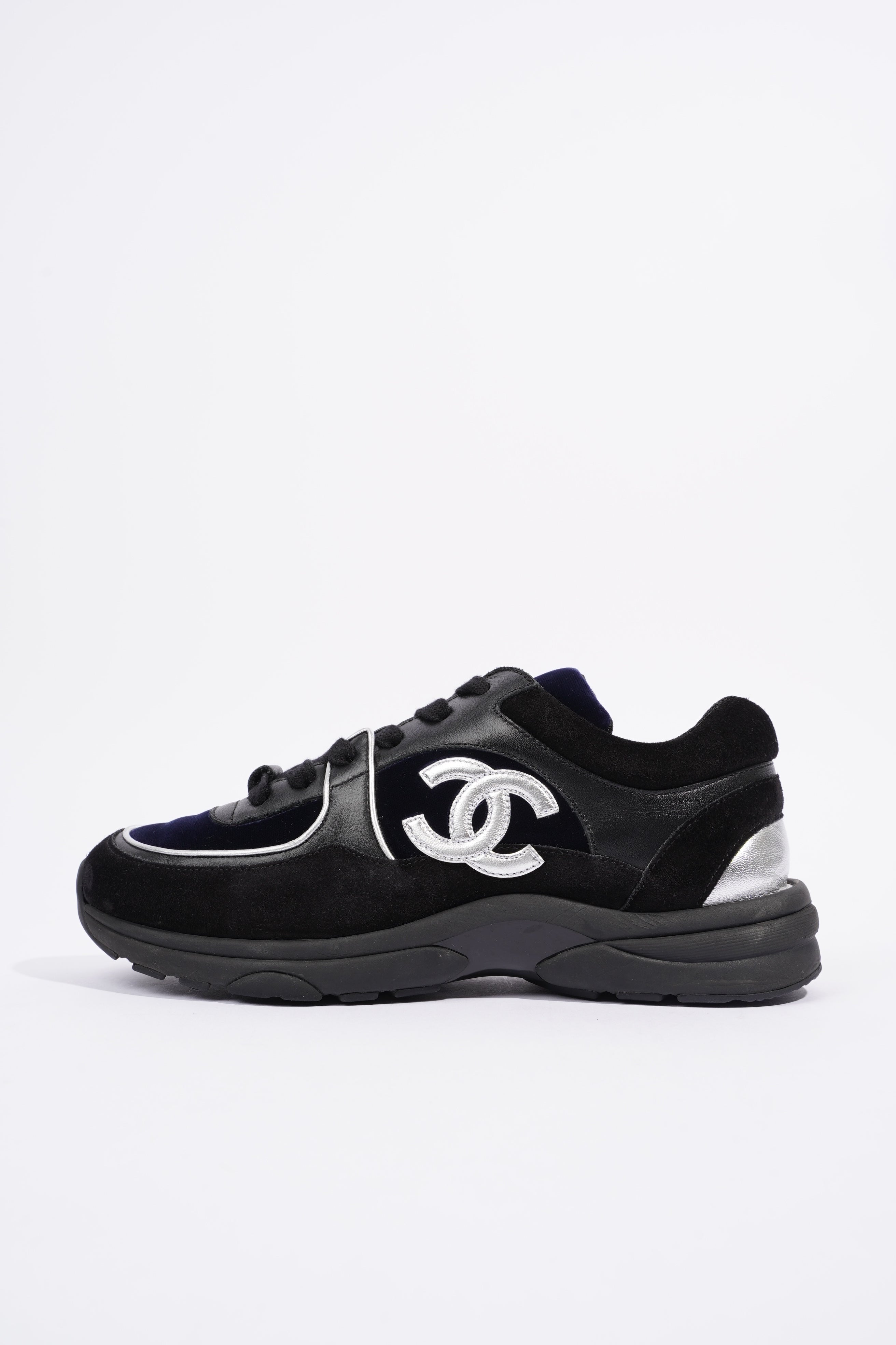 Chanel CC Logo Runner Black / Navy Velvet EU 38.5 UK 5.5