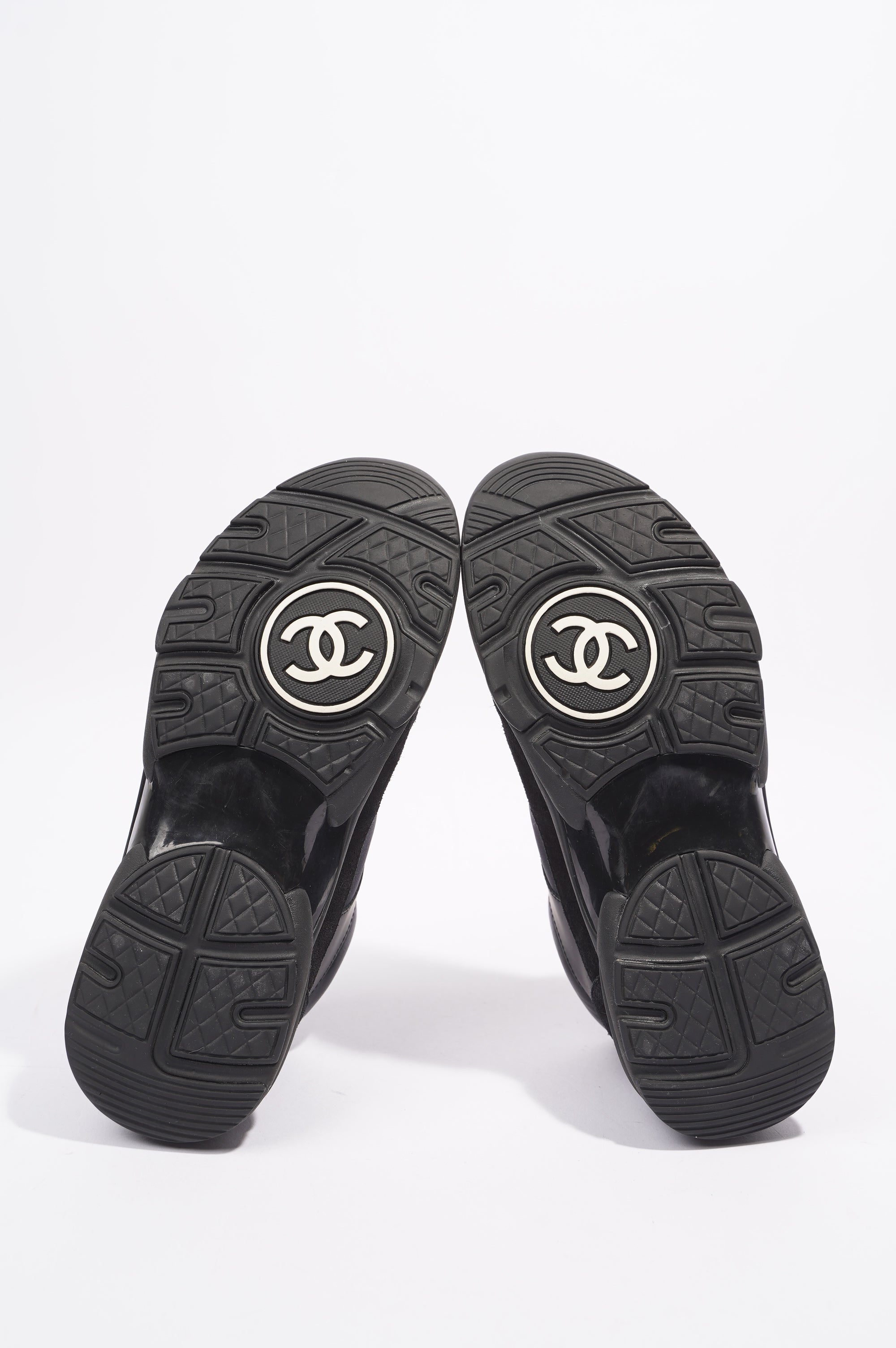 Chanel CC Logo Black Suede EU 37 UK 4