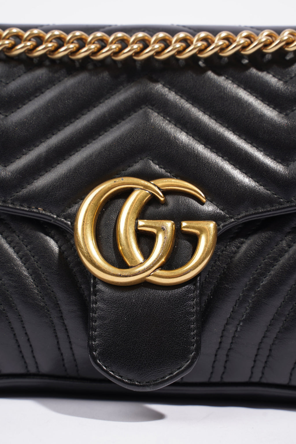 Gucci Marmont Flap Black Matelasse Leather Small