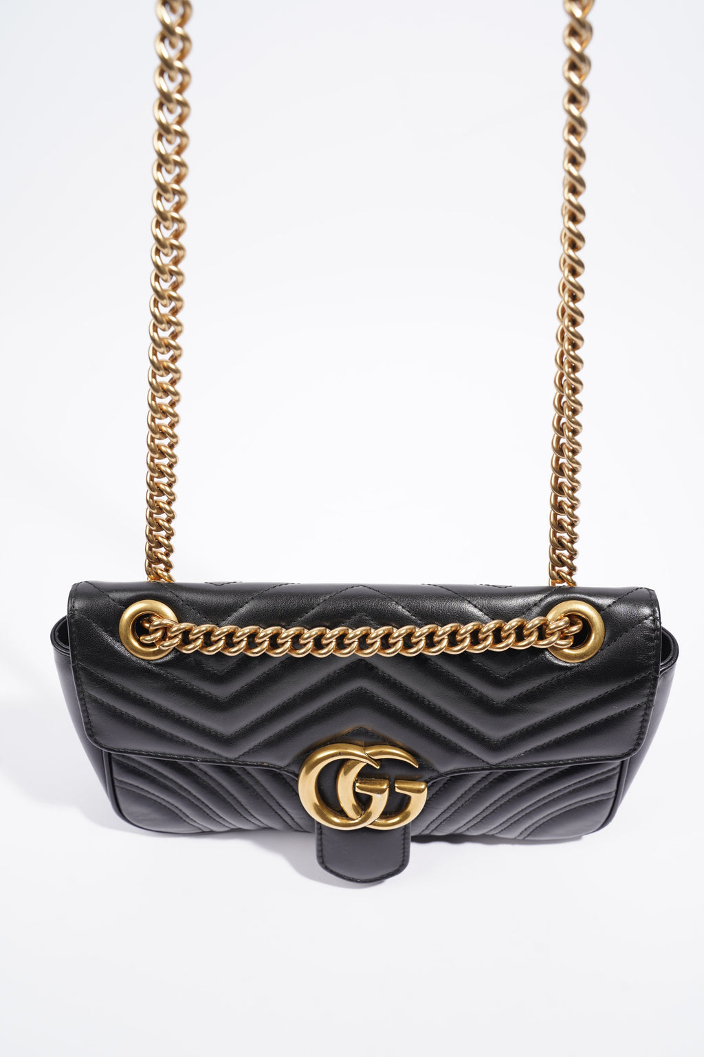Gucci Marmont Flap Black Matelasse Leather Small