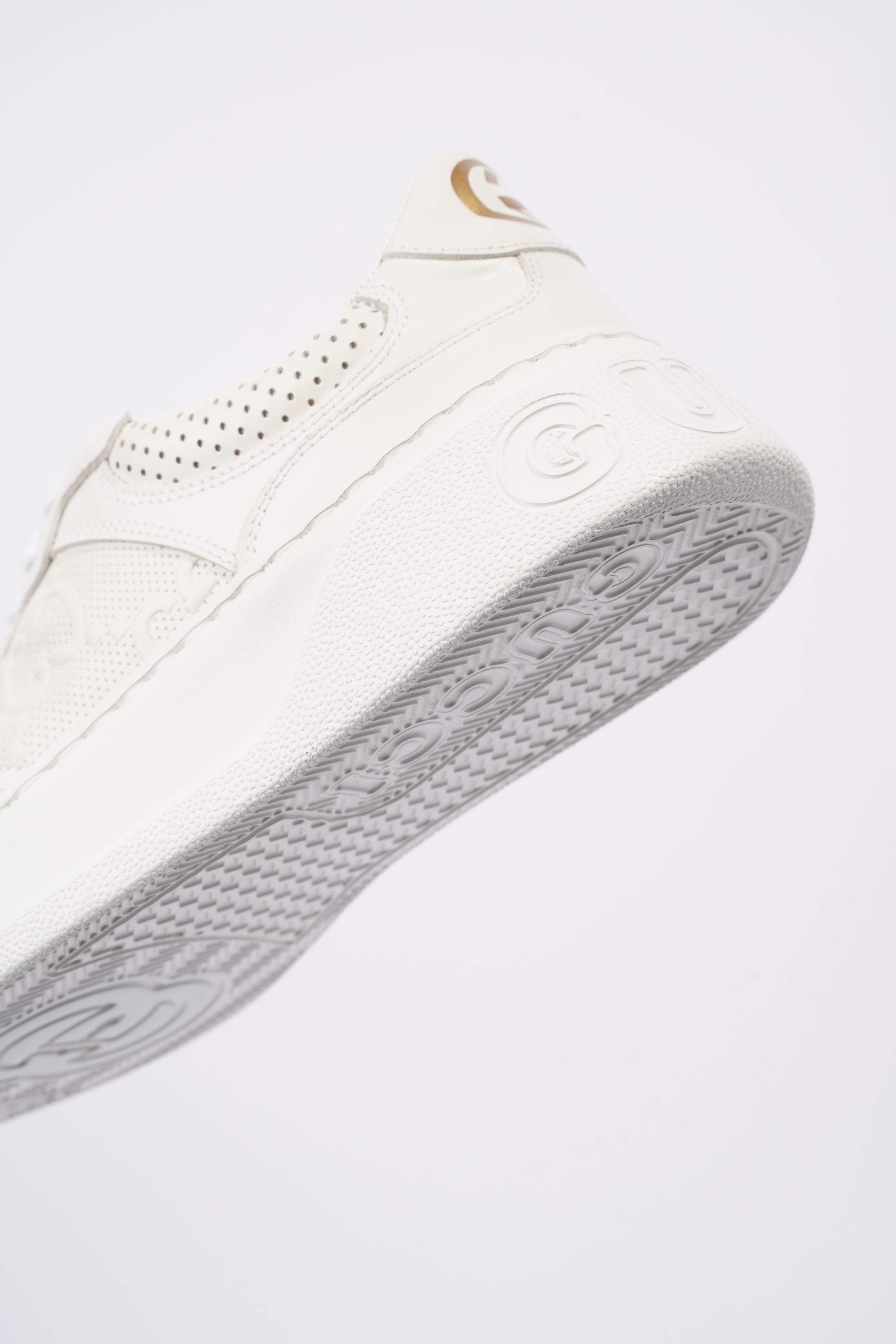 Gucci GG Embossed White Leather EU 38 UK 5