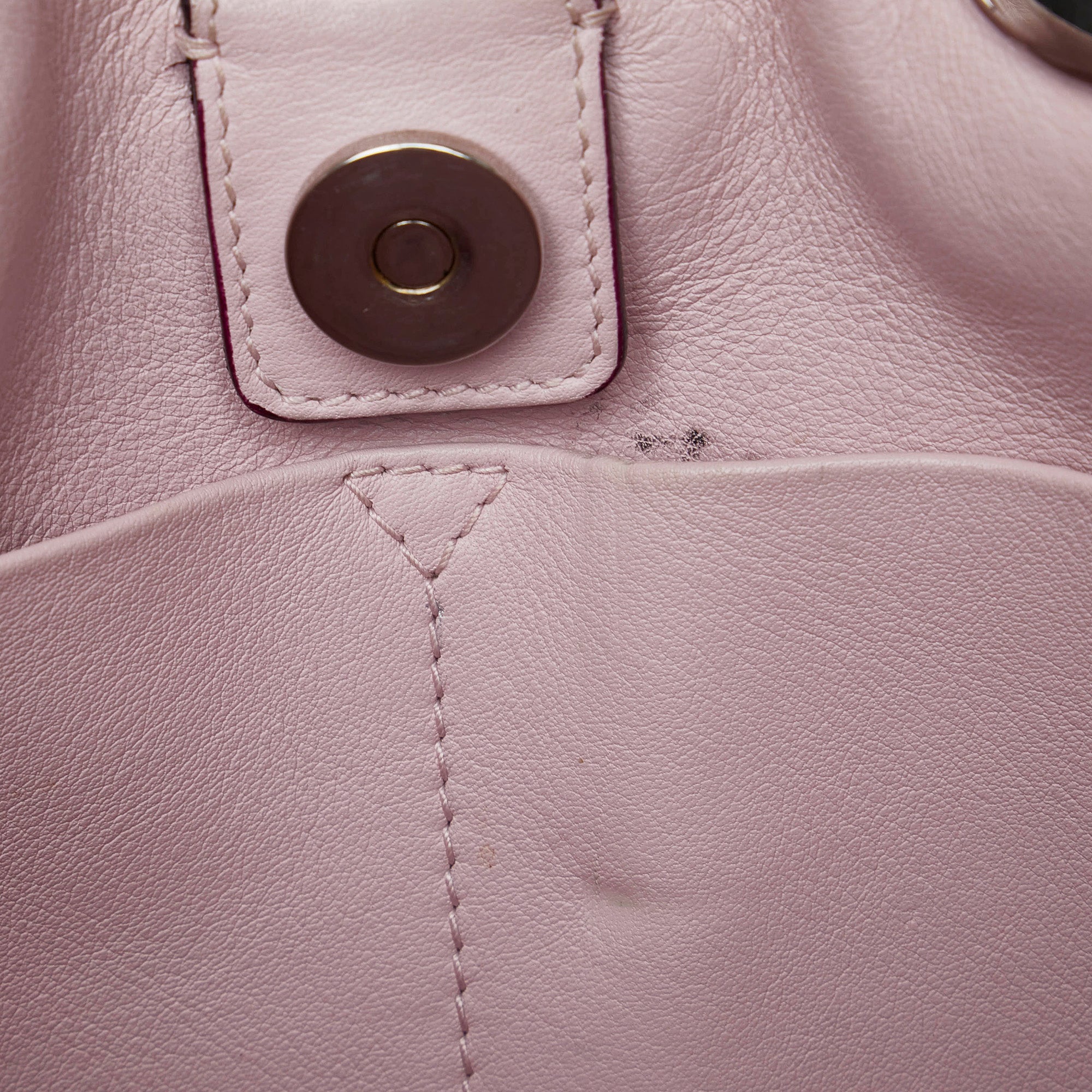 DIORMedium issimo Satchel