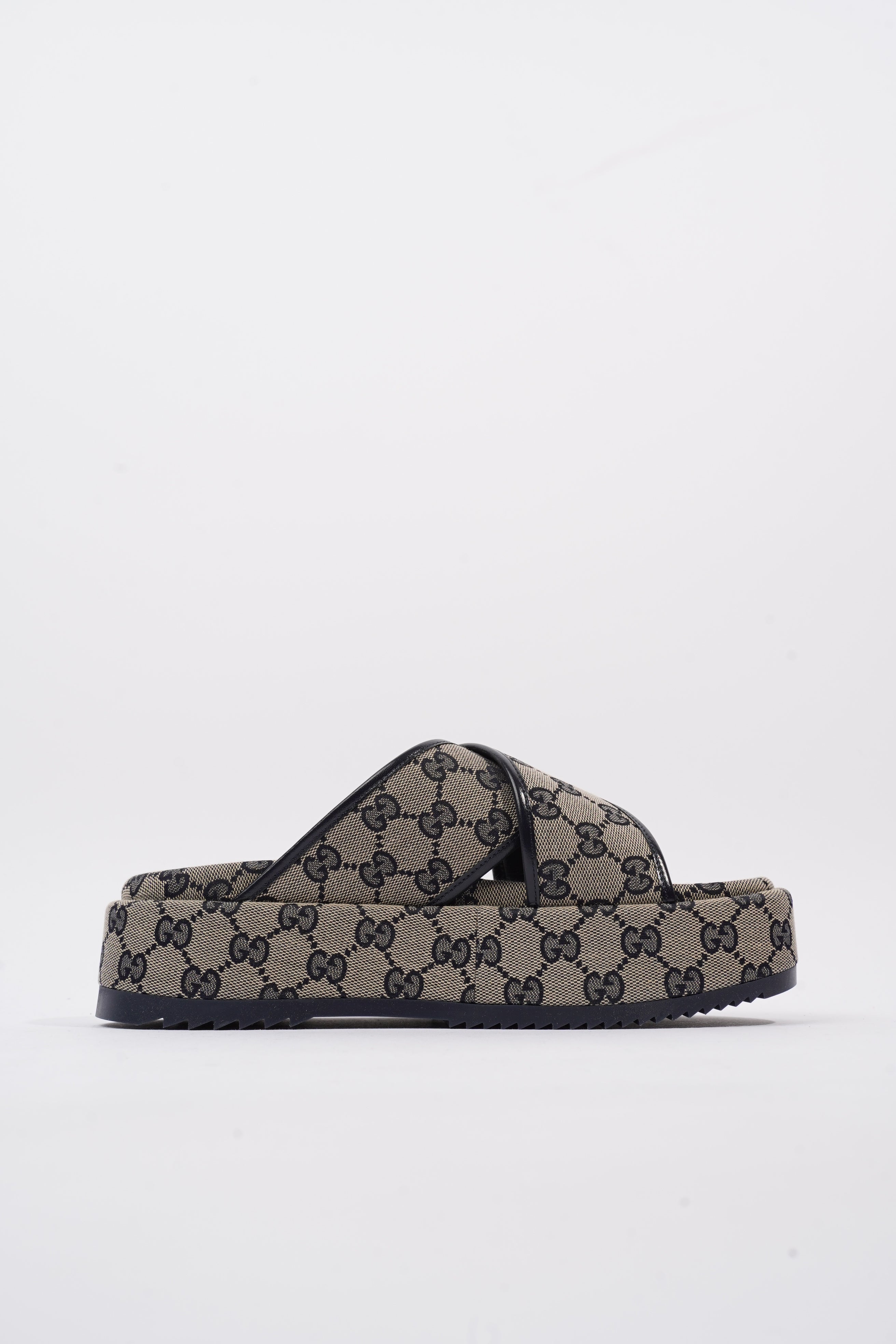 Gucci Angelina GG Supreme Beige Monogram / Navy Canvas EU 39 UK 6