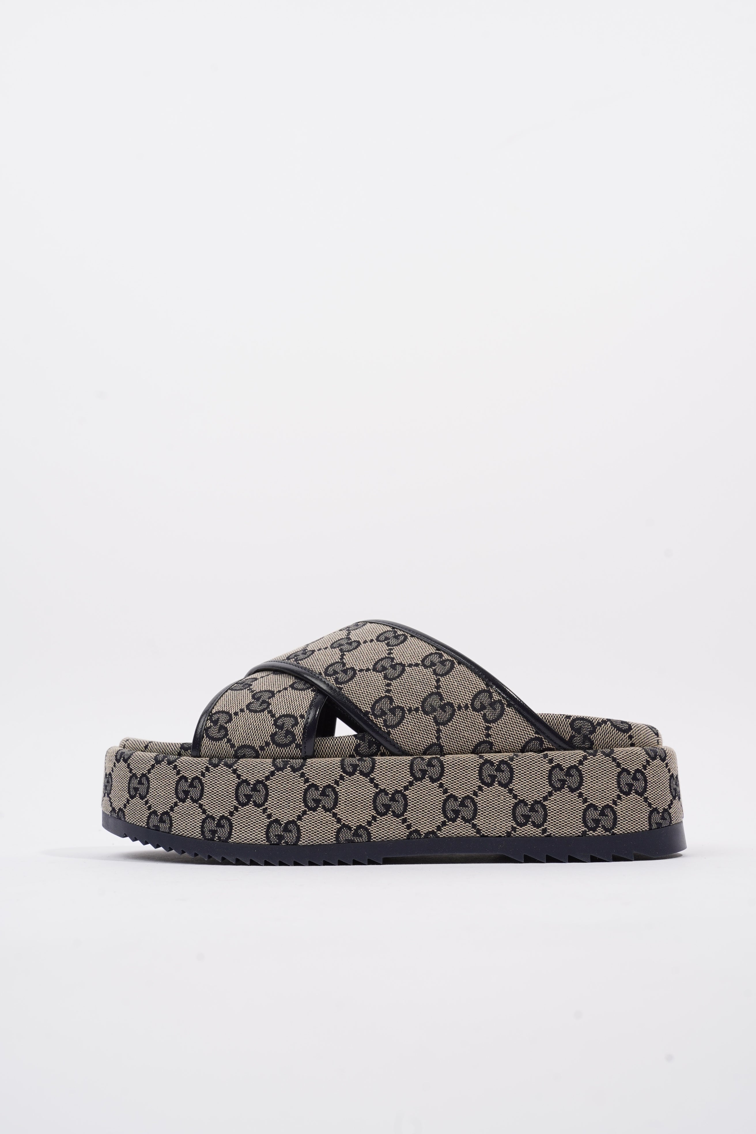 Gucci Angelina GG Supreme Beige Monogram / Navy Canvas EU 39 UK 6