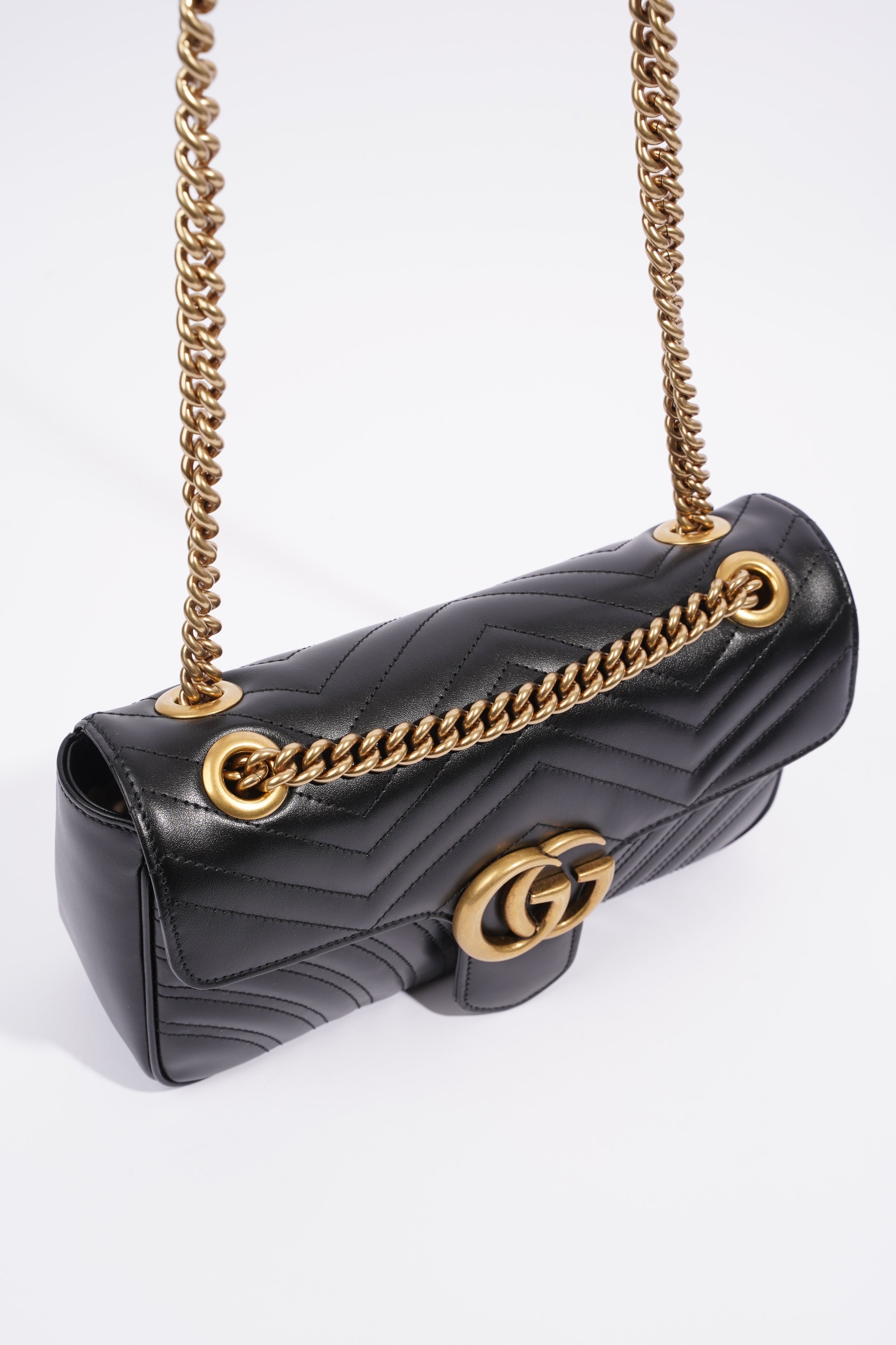 Gucci Marmont Flap Black Matelasse Leather Small