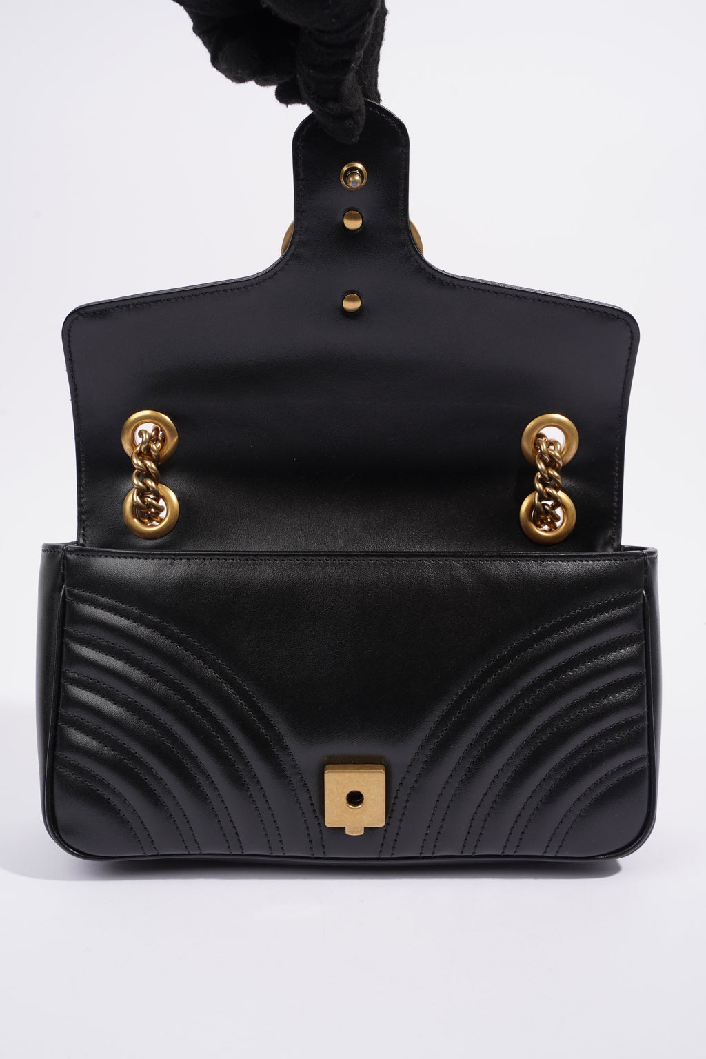 Gucci Marmont Flap Black Matelasse Leather Small
