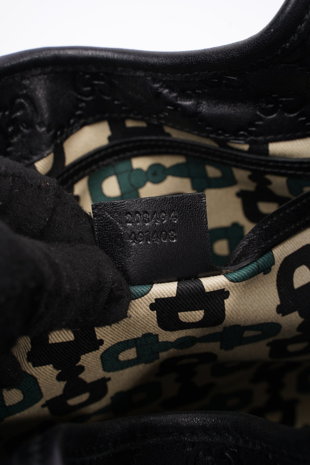 Gucci Jackie Black GG Supreme Leather