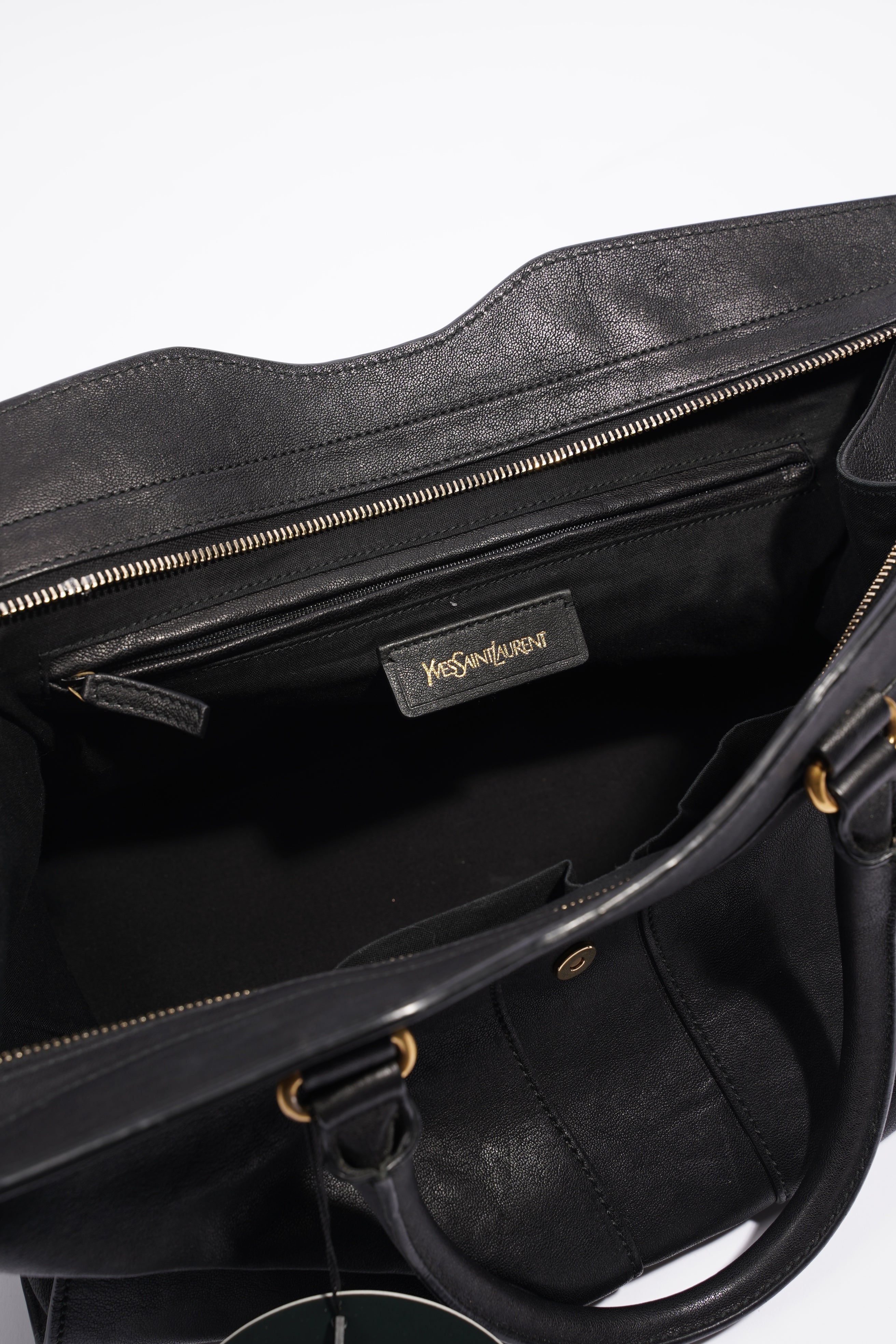 Saint Laurent Cabas Chyc Black Leather