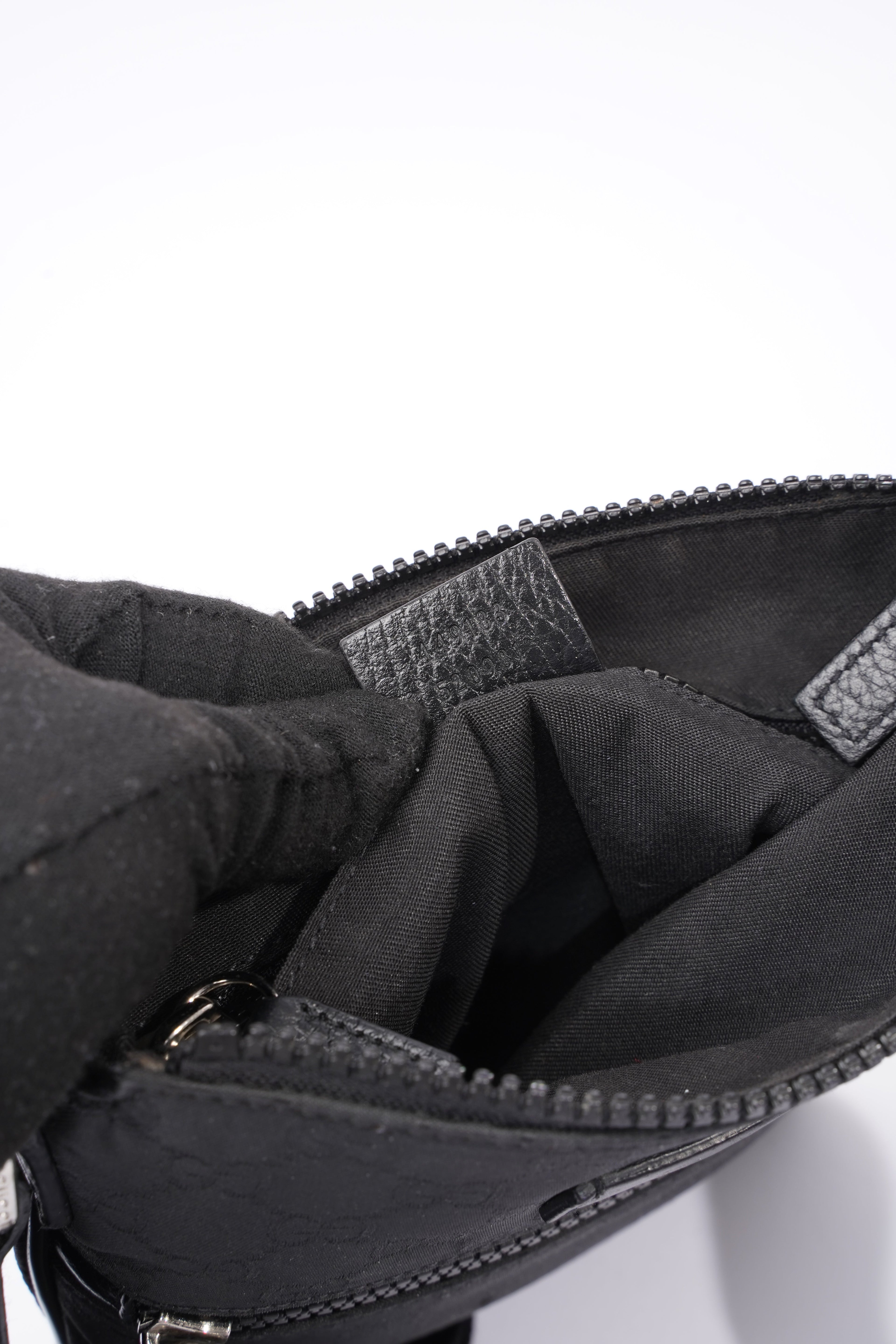 Gucci Messenger Black Canvas