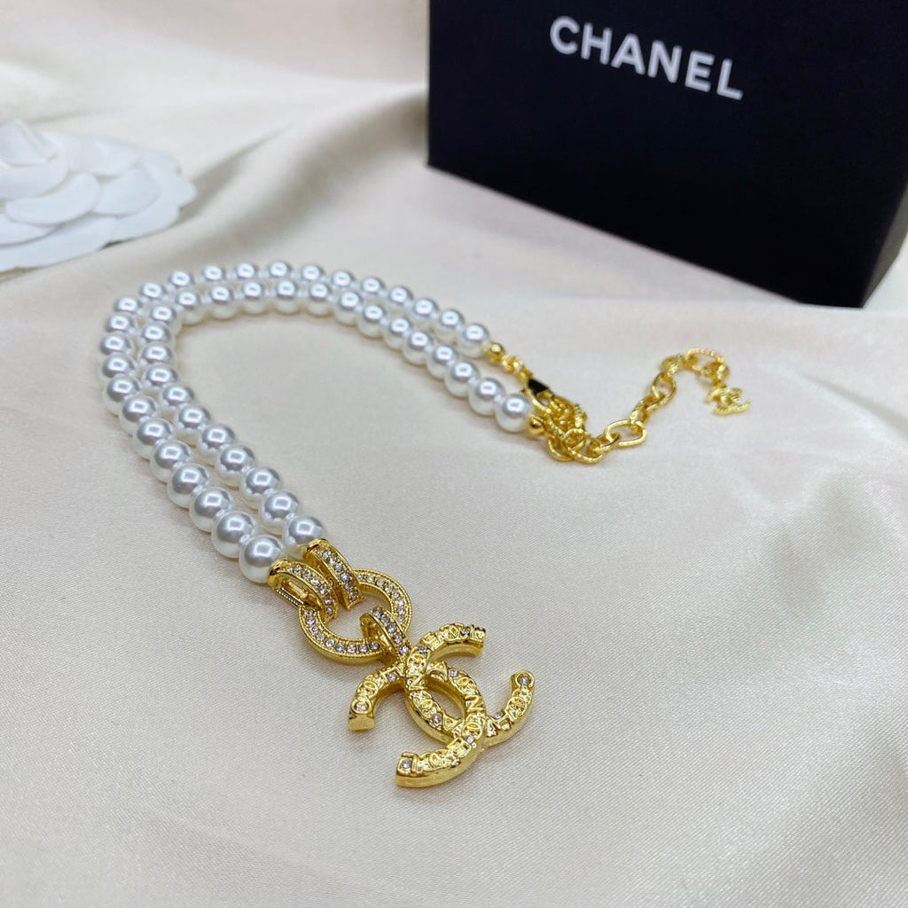 BG - Holiday Necklace chanel031