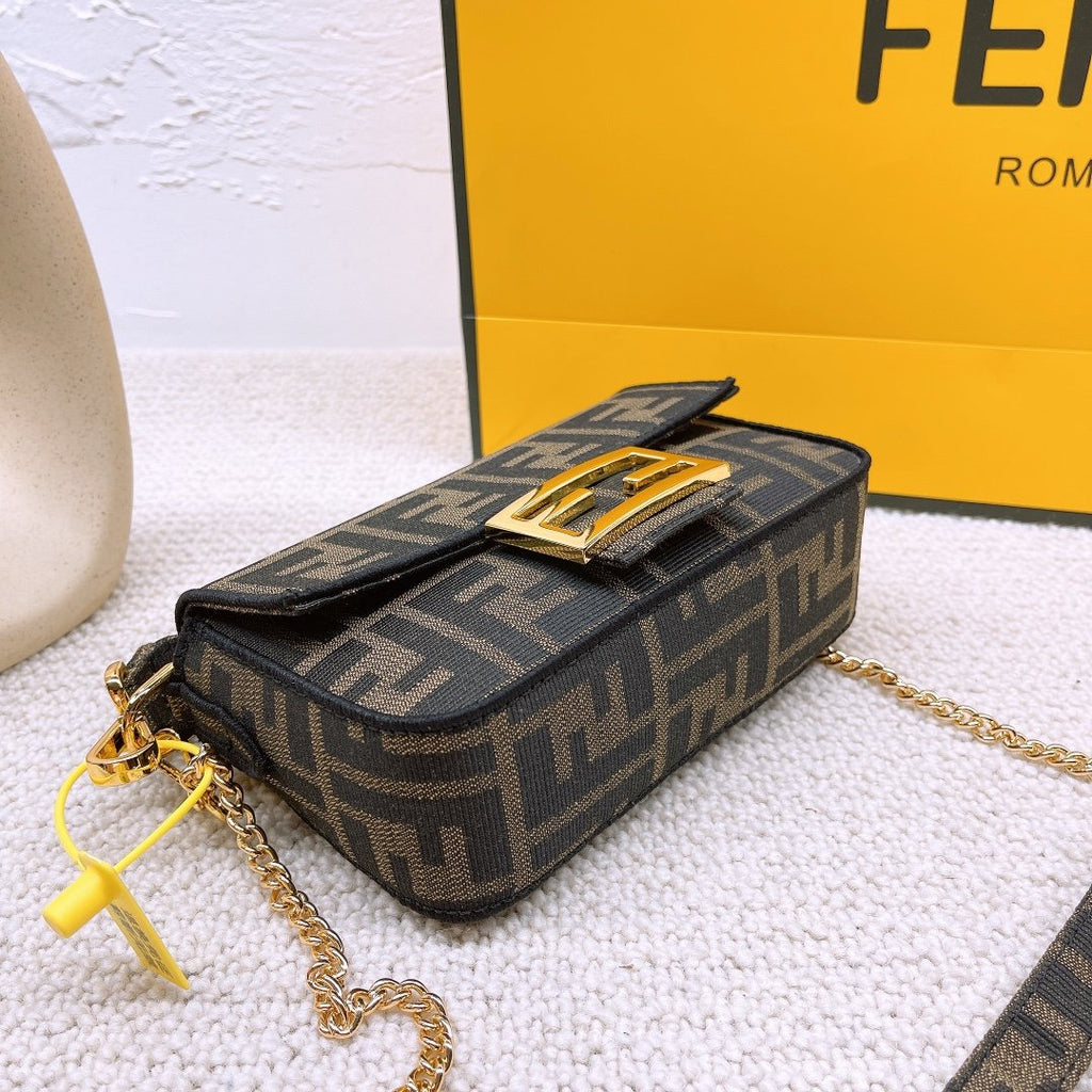 Luxury  Bags Fendi 193