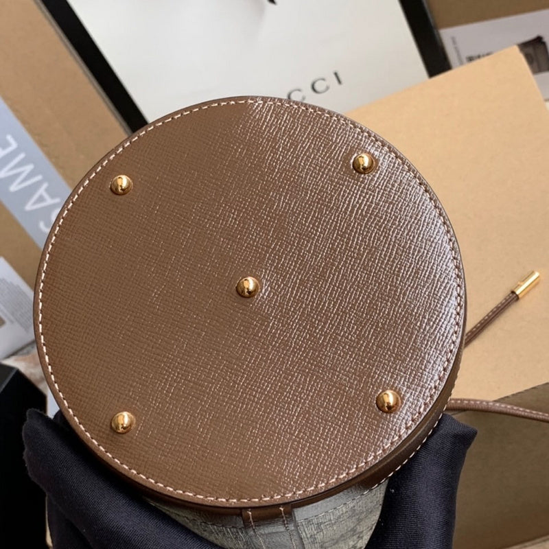 Gucci   Luxury Bags  1375