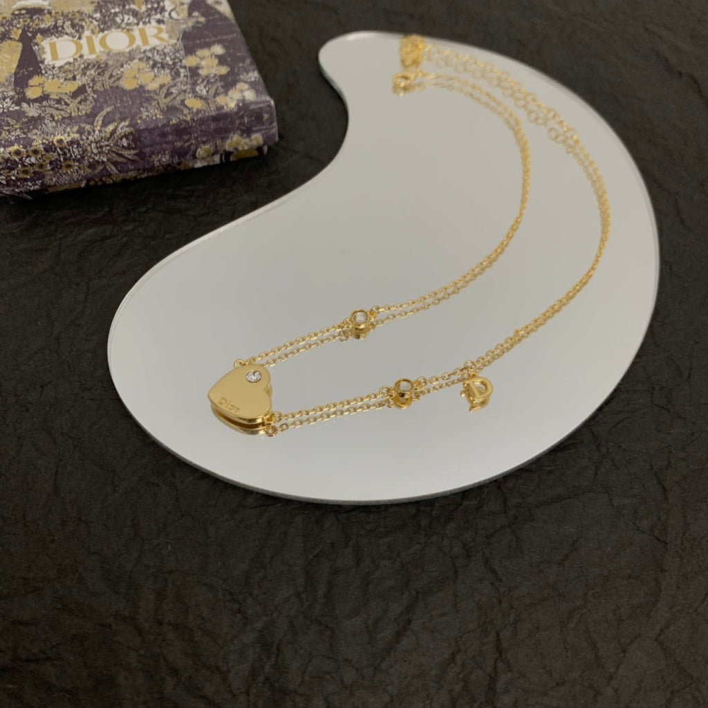BG - Holiday Necklace dior003