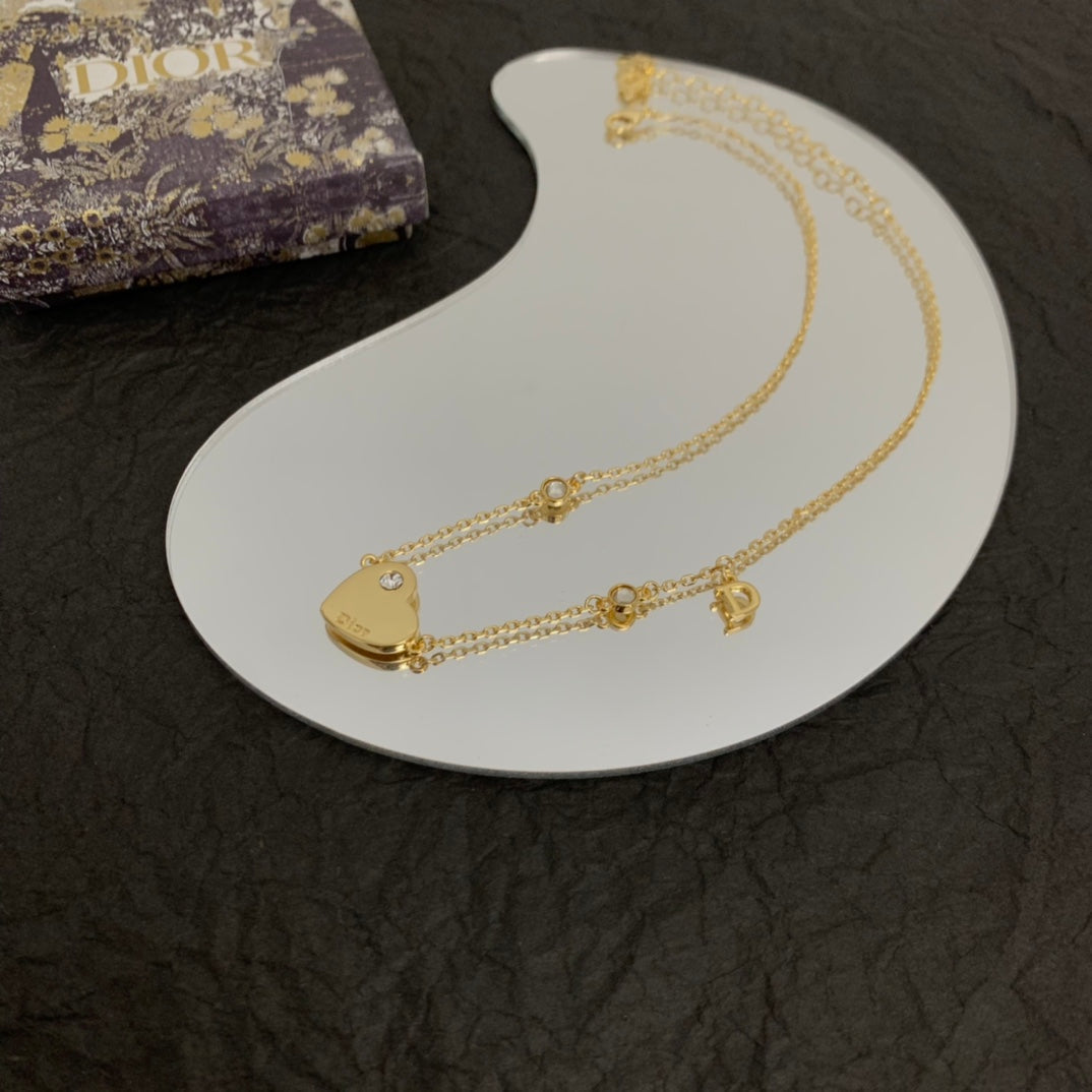 BG - Holiday Necklace dior003