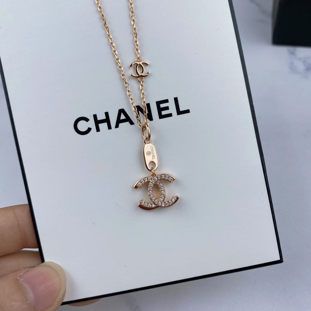 BG - Holiday Necklace chanel033