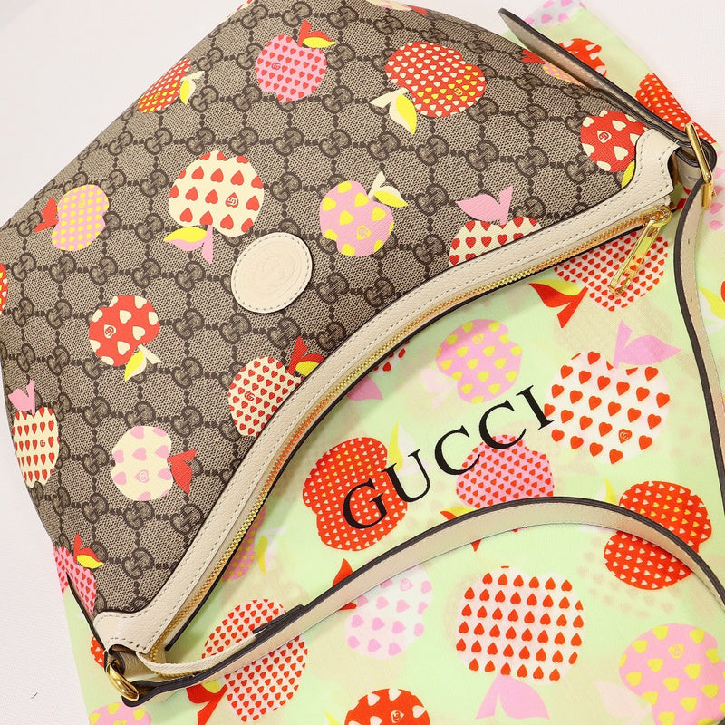 GGG - Bags District - 012