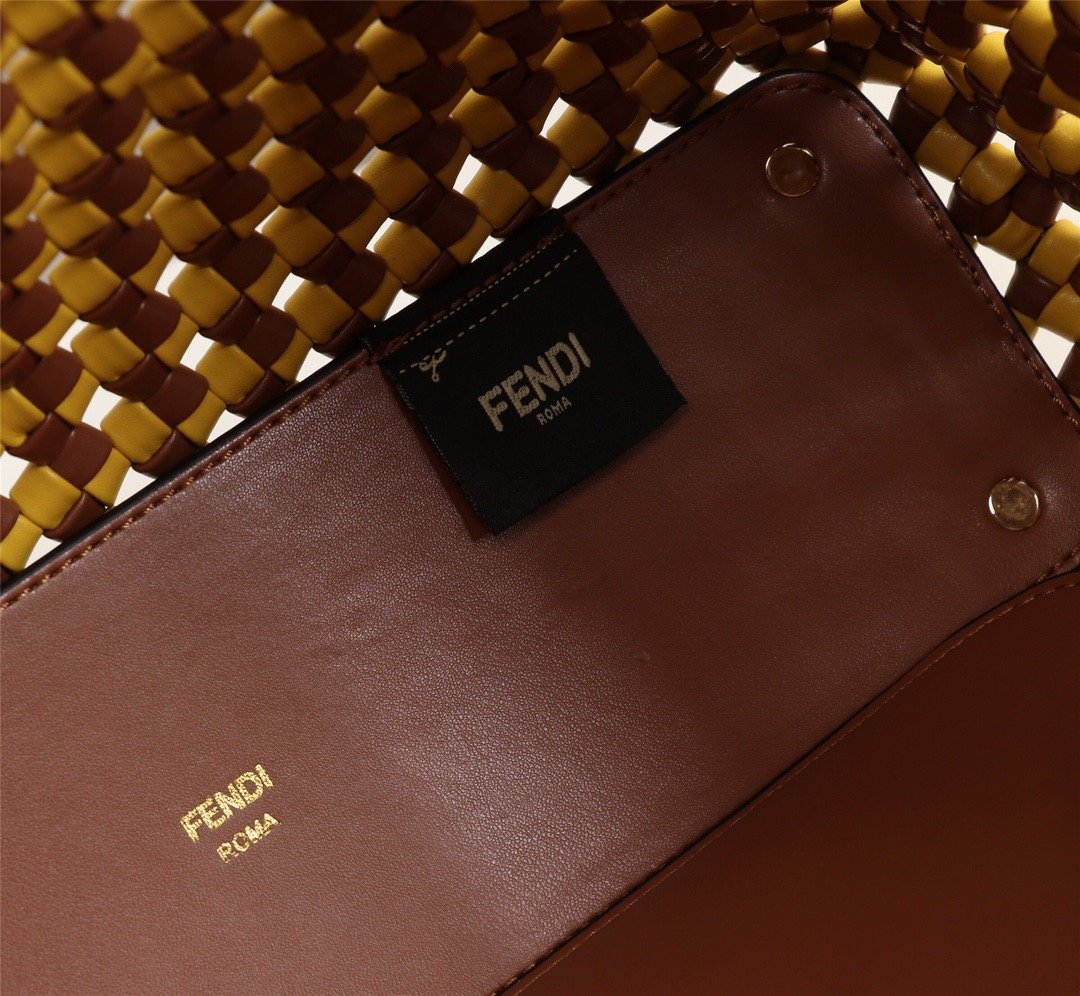 Luxury  Bags Fendi 016