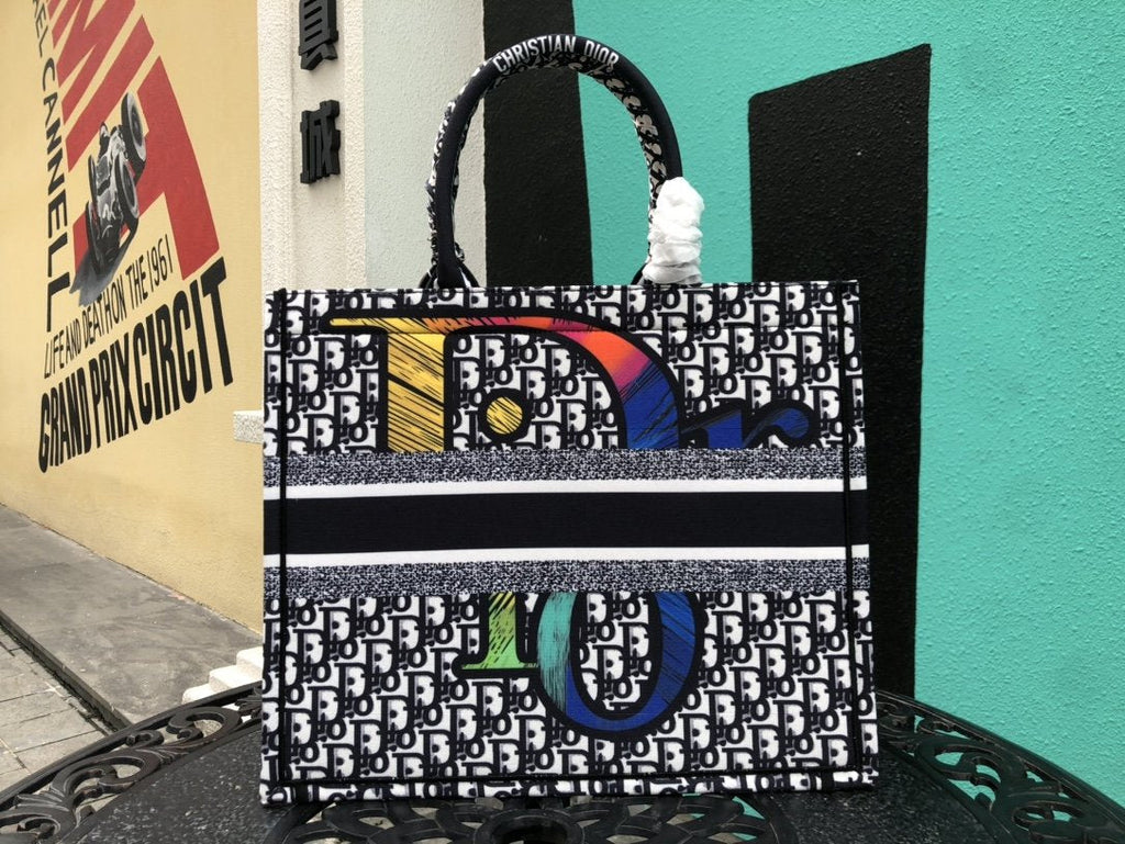 Designer Handbags dior 233