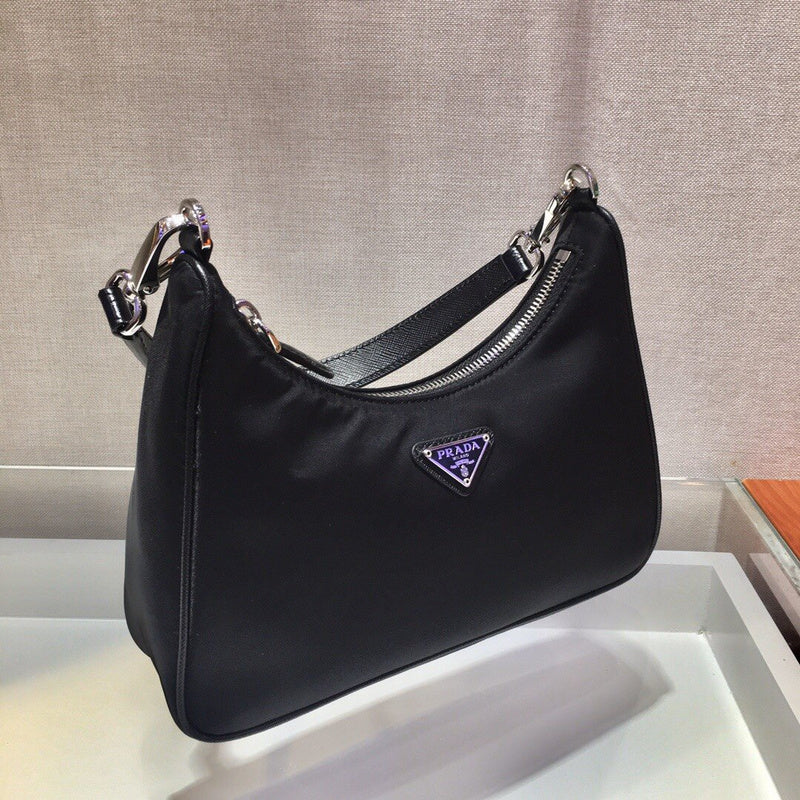 PDA - Bags District - 043