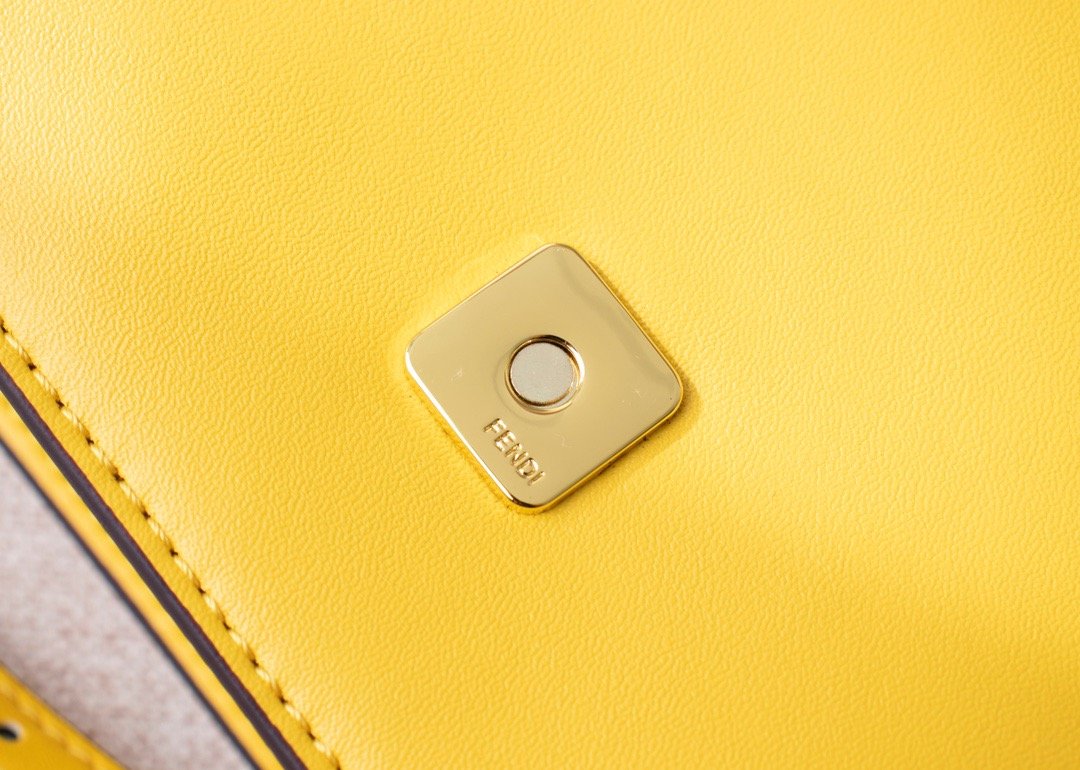 Designer Handbags Fendi 076